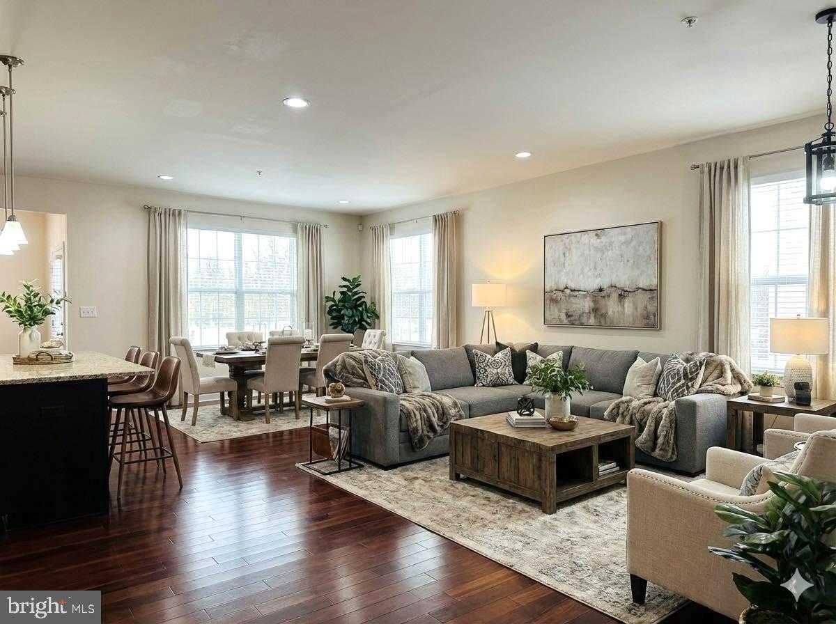 323 W Boulder Dr photo 9