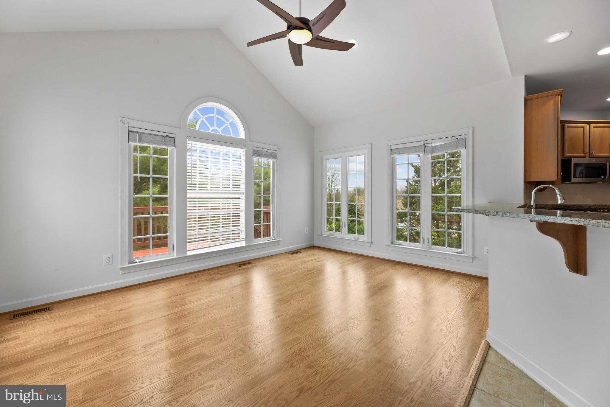 42602 Suny Bay CT photo 15