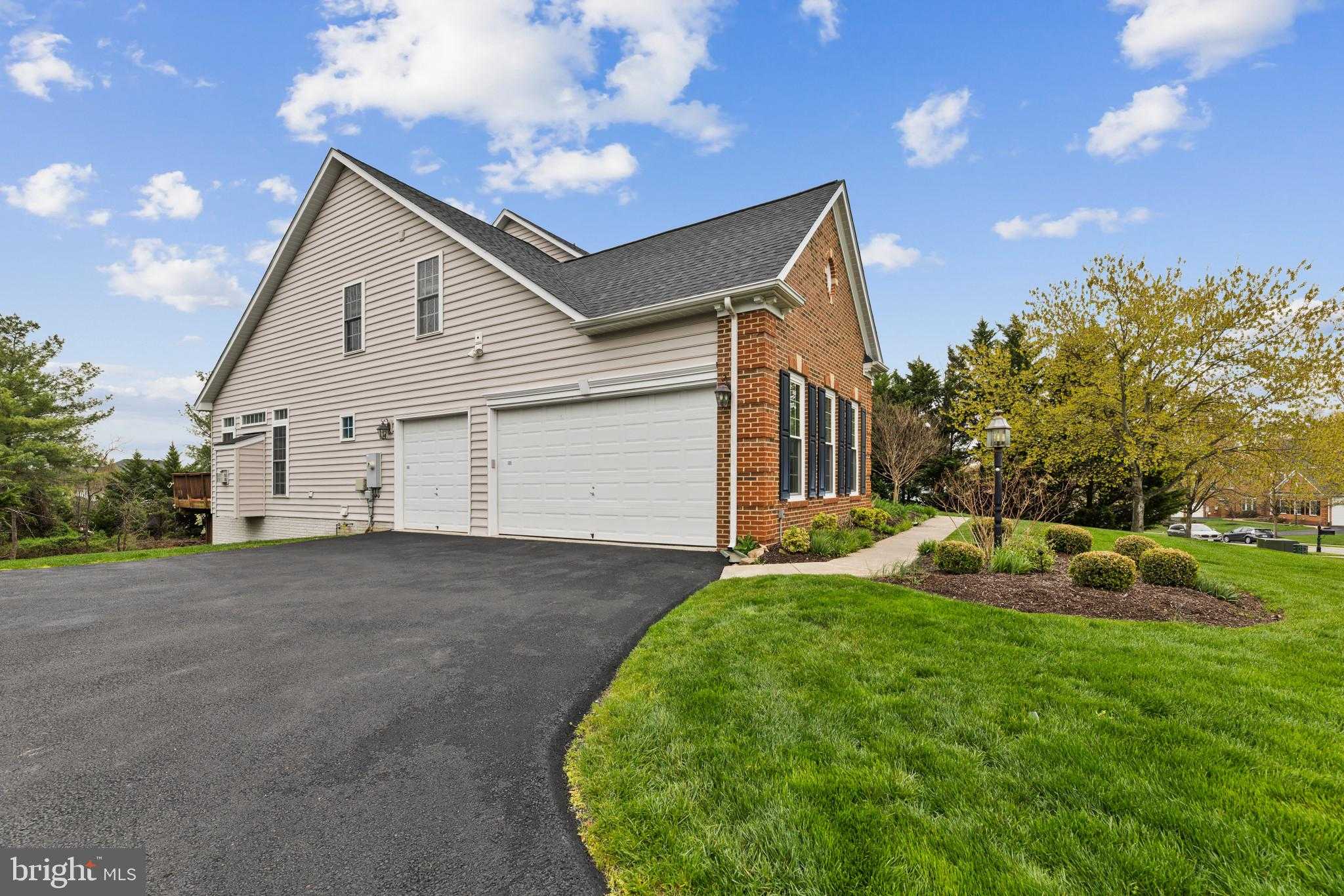 42602 Suny Bay CT photo 4