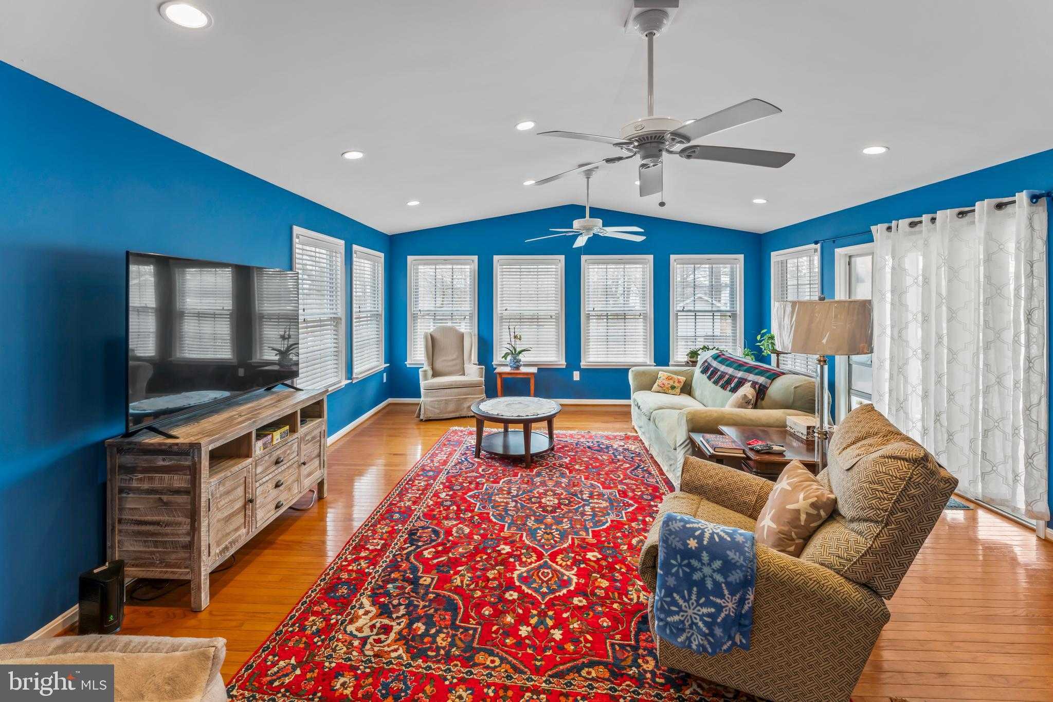 1226 Bancroft Ave photo 8