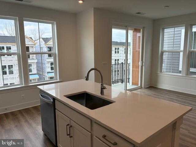 76 Valerian Loop photo 4