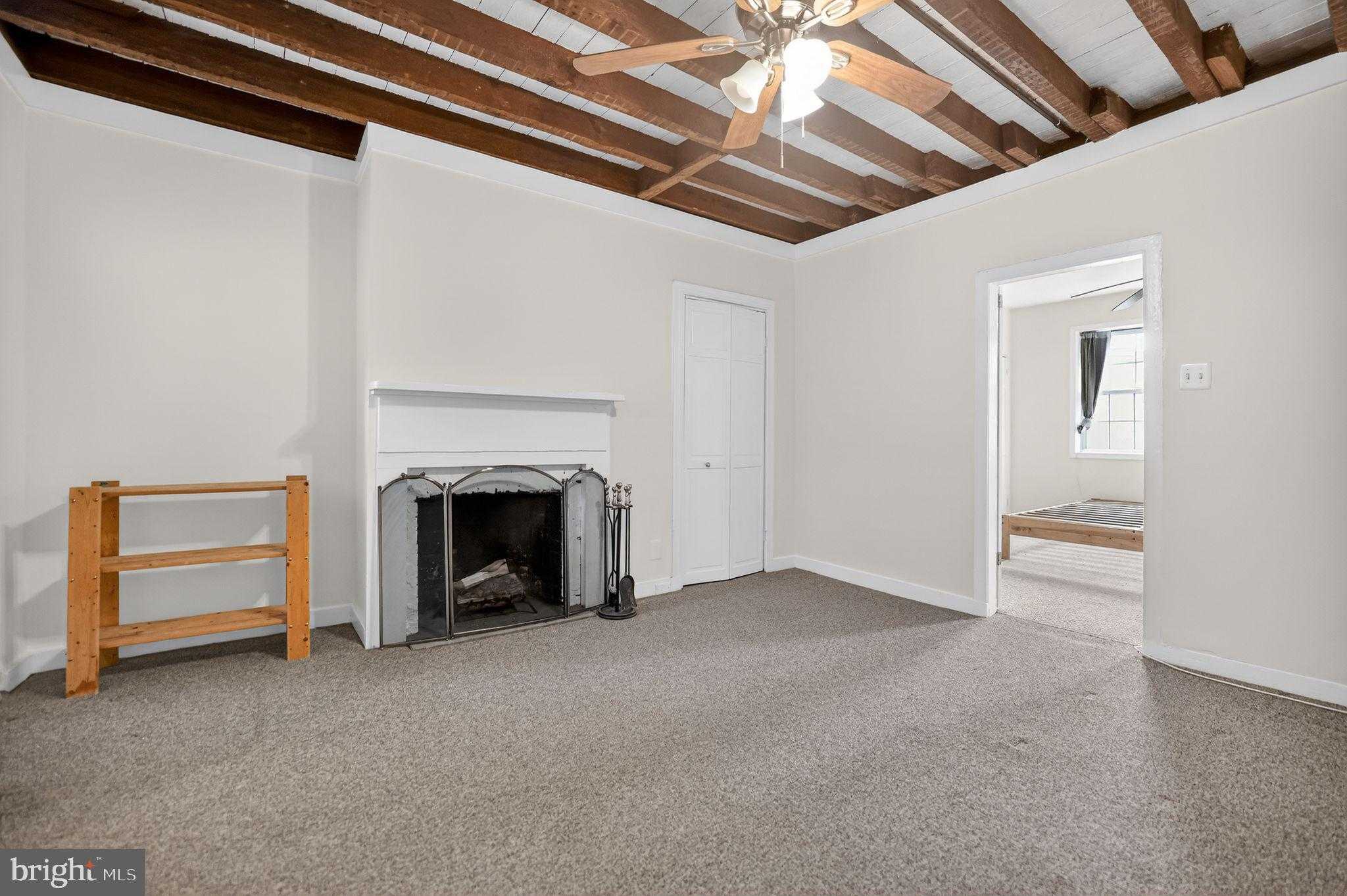 2222 Cambridge St photo 23