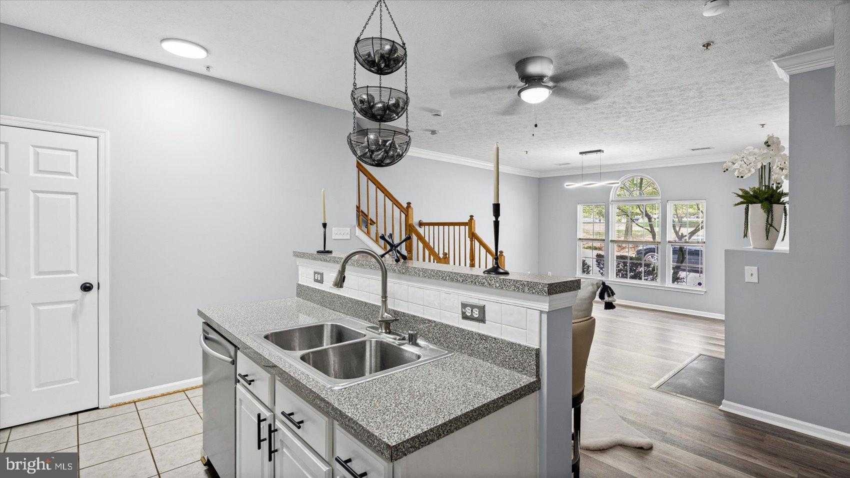 9539 Tessa Ln photo 12