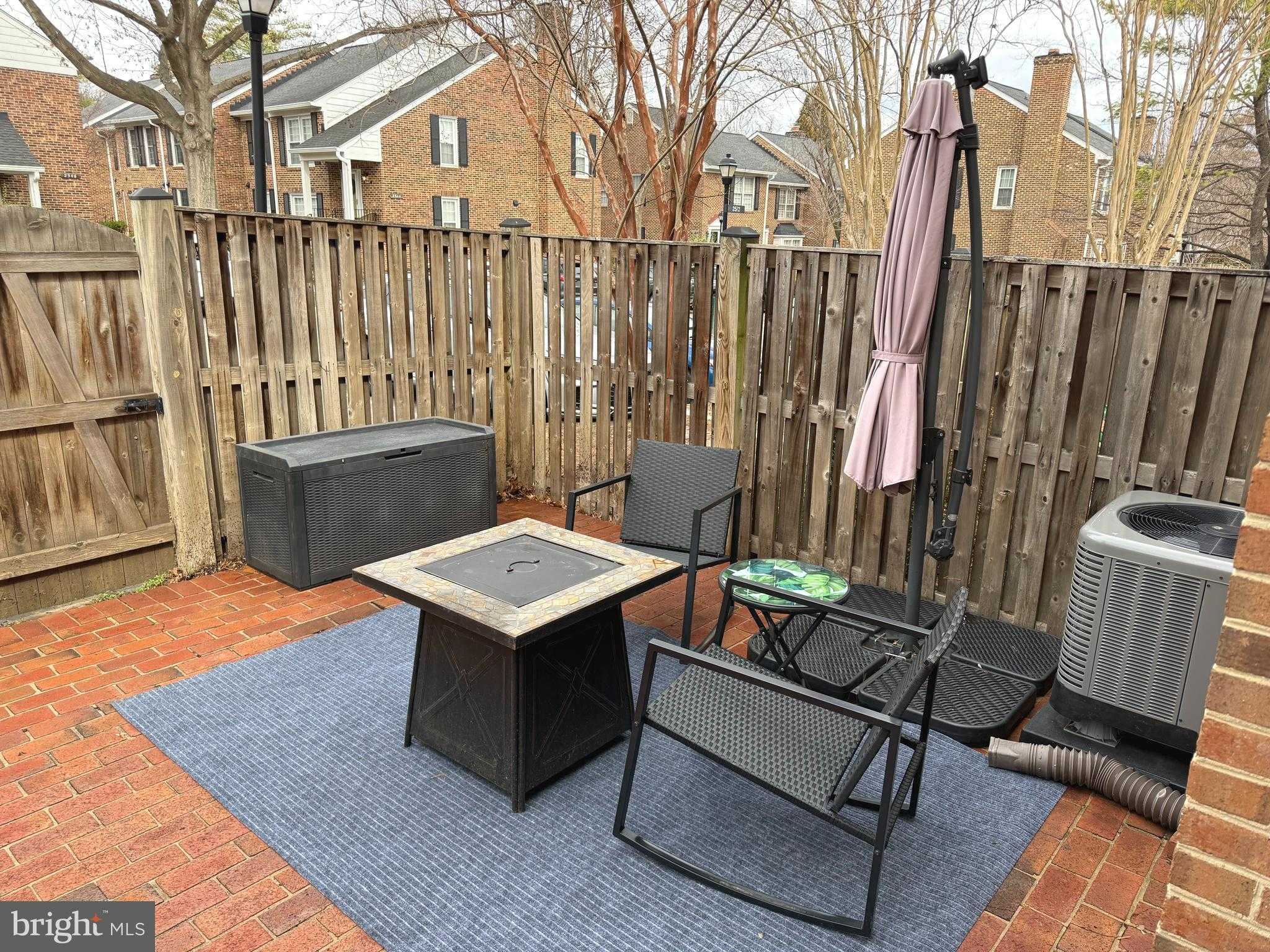 2568 S Arlington Mill Dr photo 23