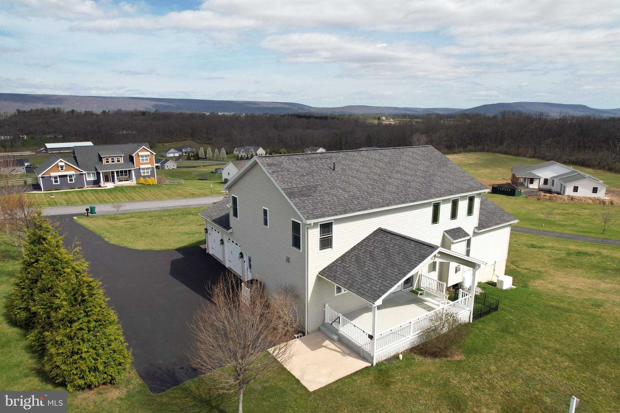 218 Pepper Ridge Dr photo 80