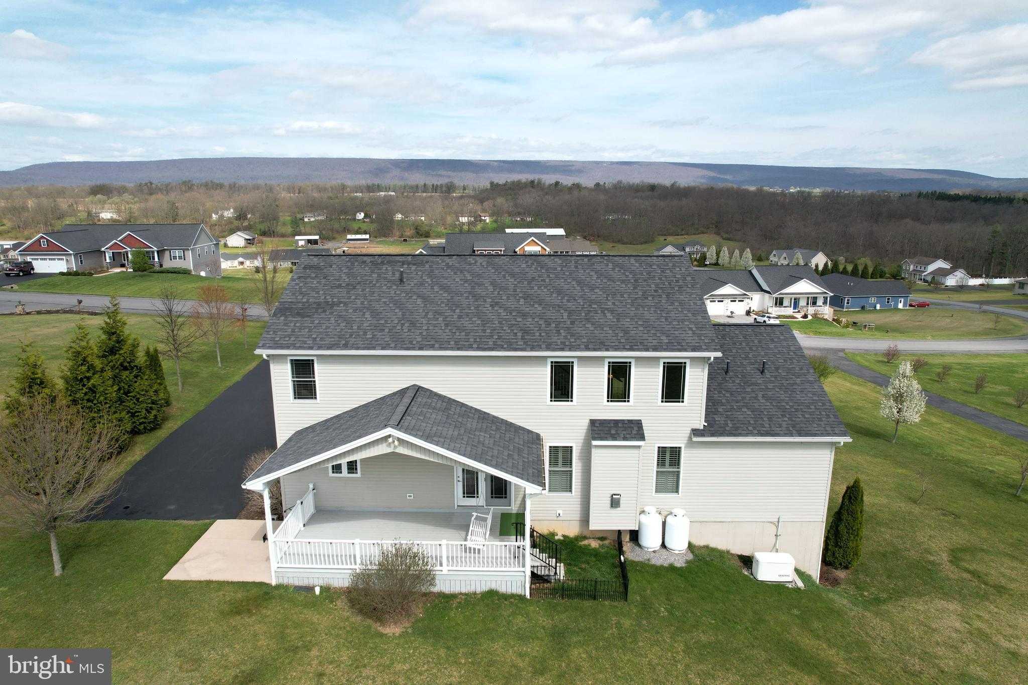 218 Pepper Ridge Dr photo 82