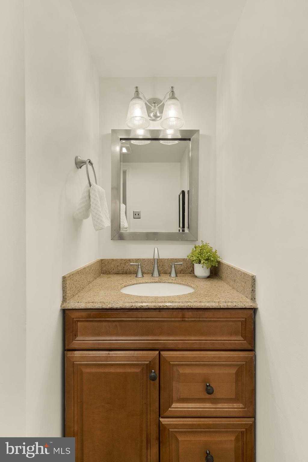 9308 Briarwood Pl photo 29