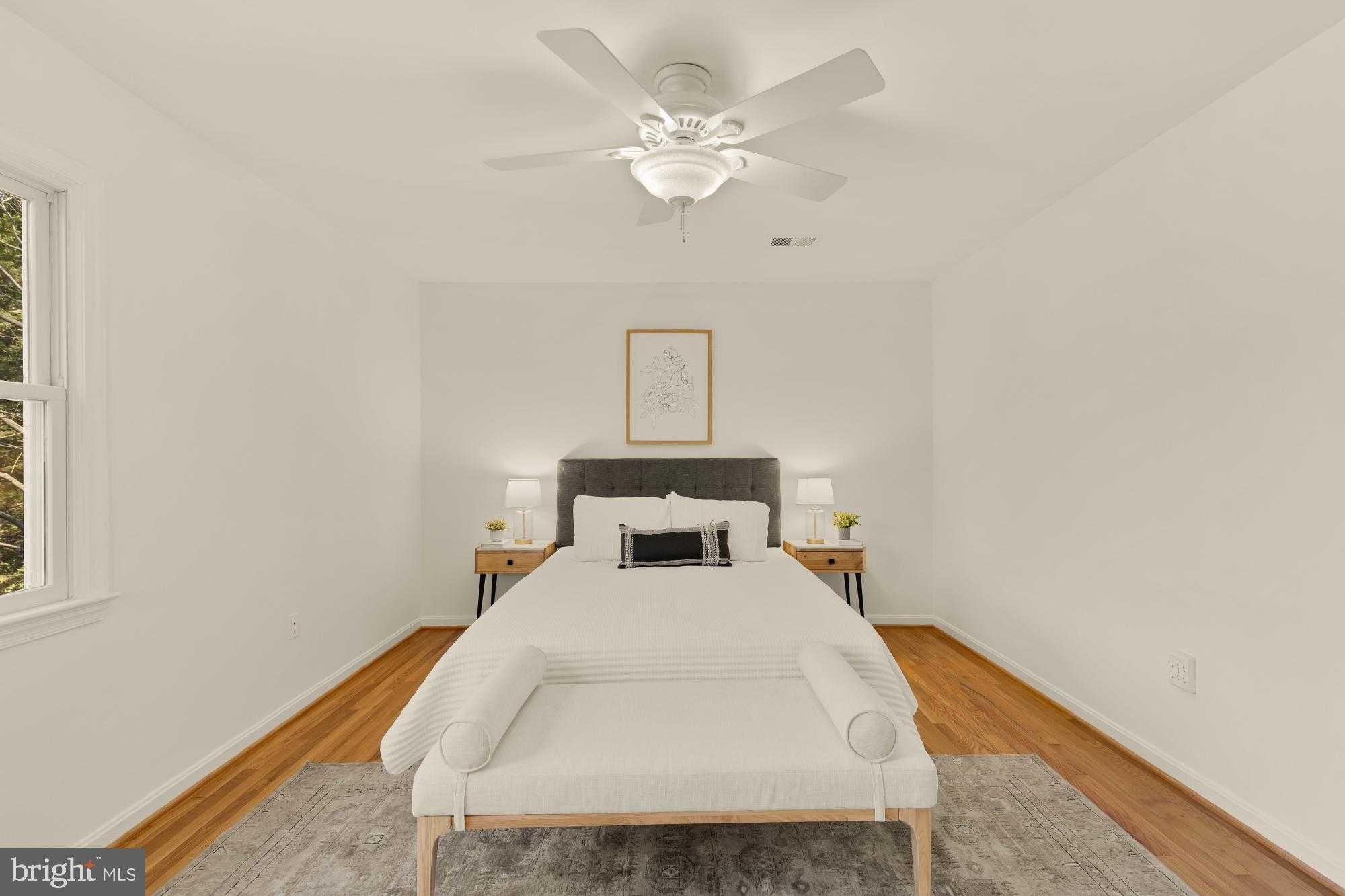 9308 Briarwood Pl photo 32