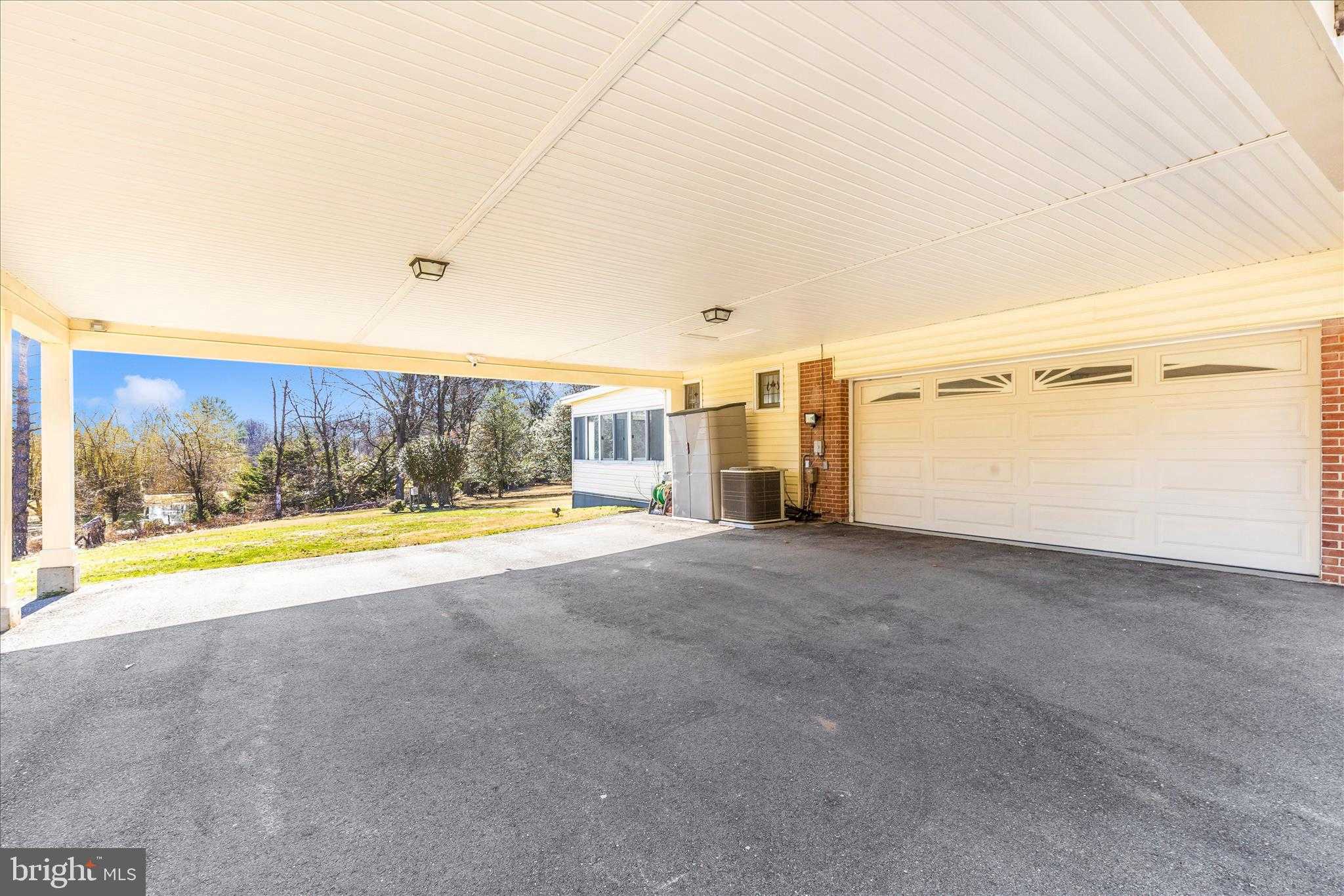 9504 Veirs Dr photo 53