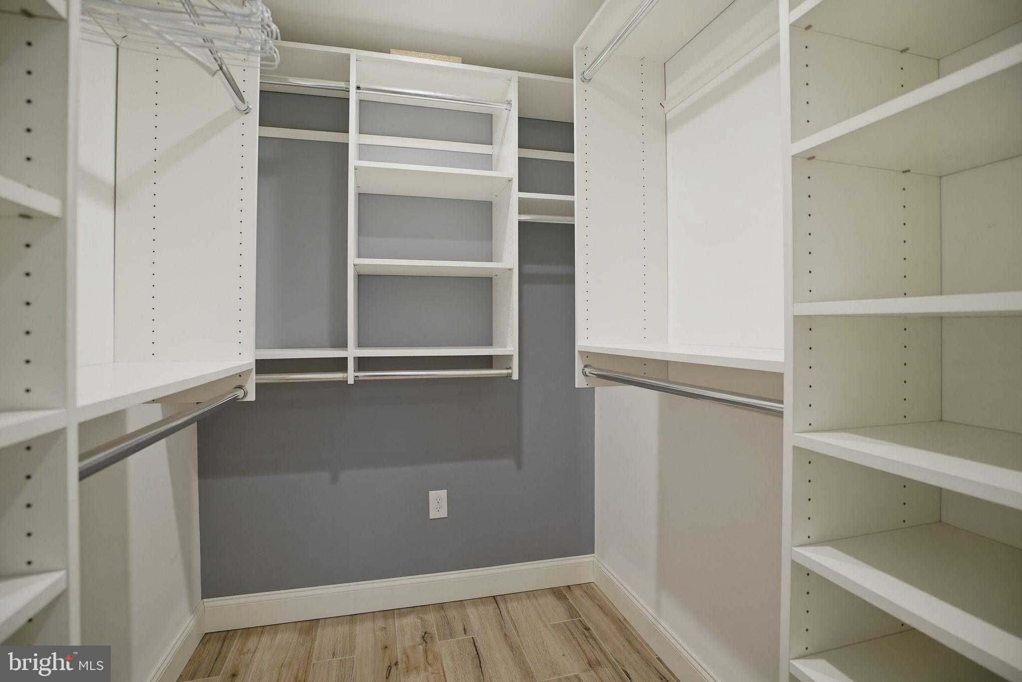 330 Fairhill Rd photo 20