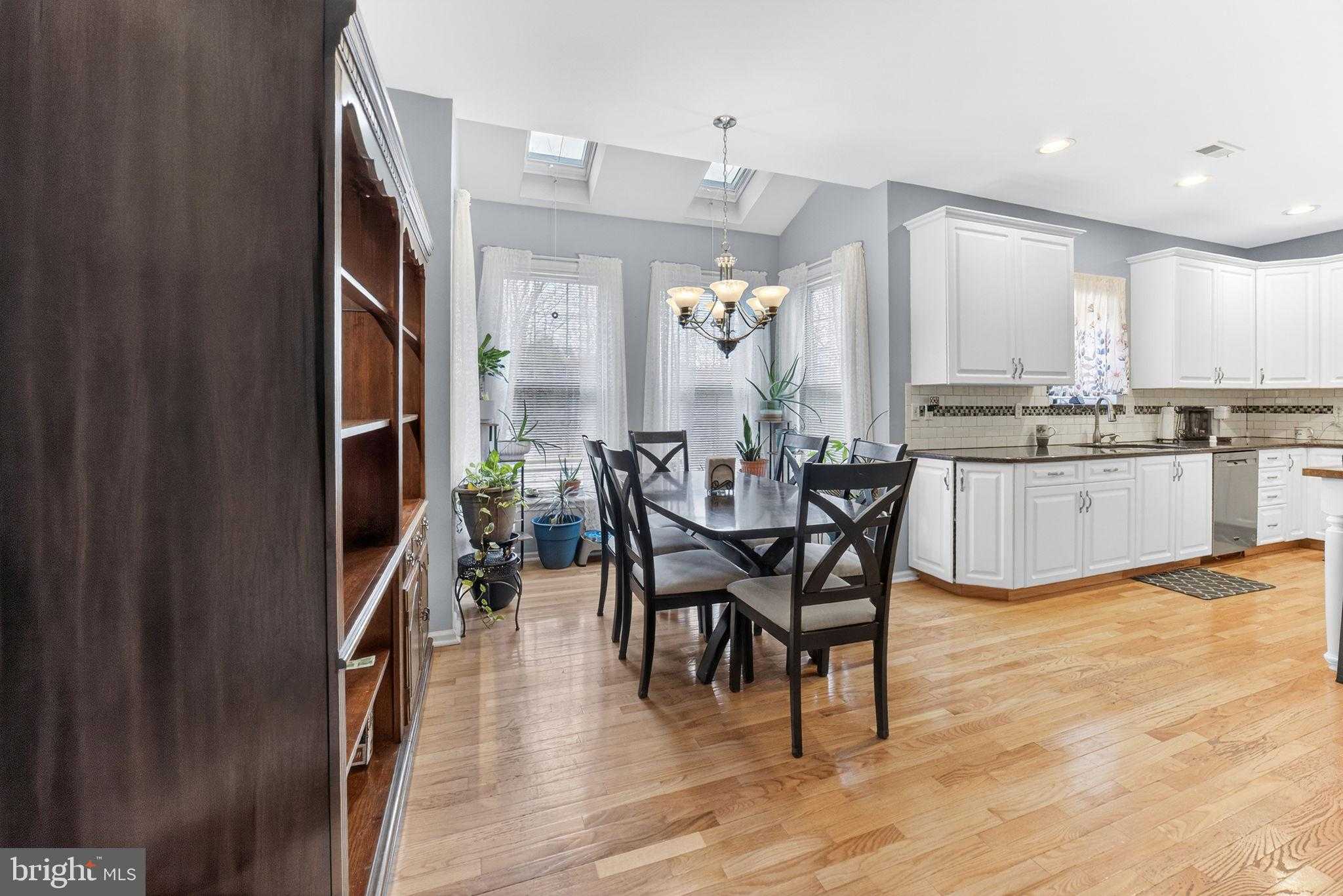 7202 Stein Rd photo 8