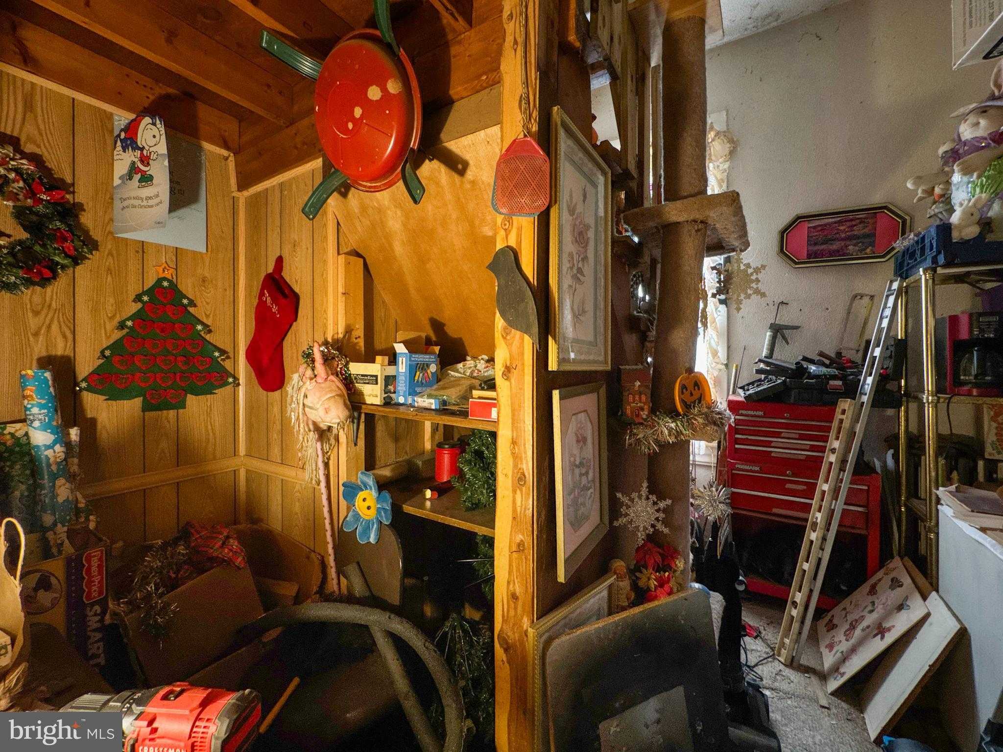 14933 Wayne Hwy photo 9