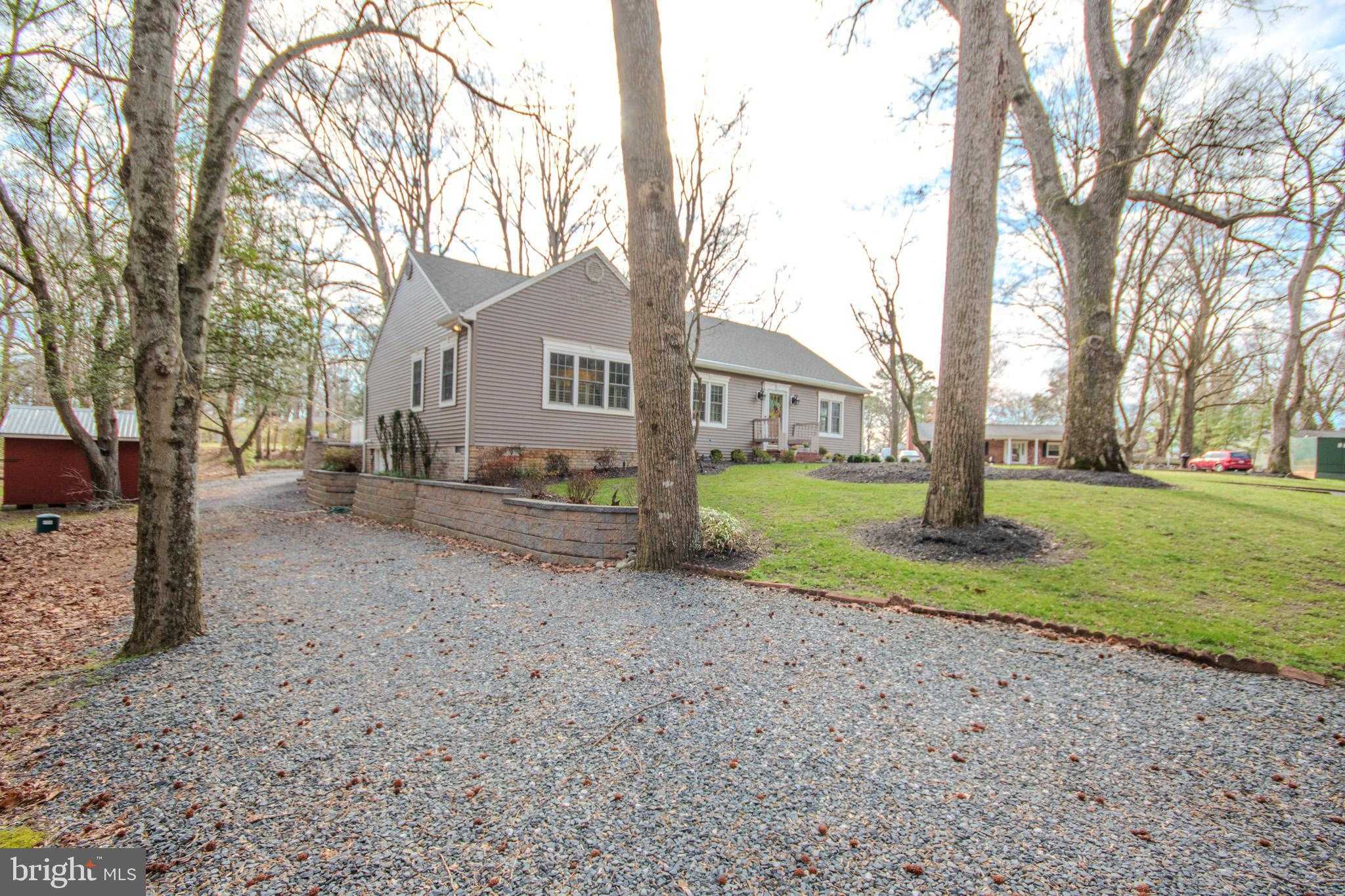 703 Parker Rd photo 41