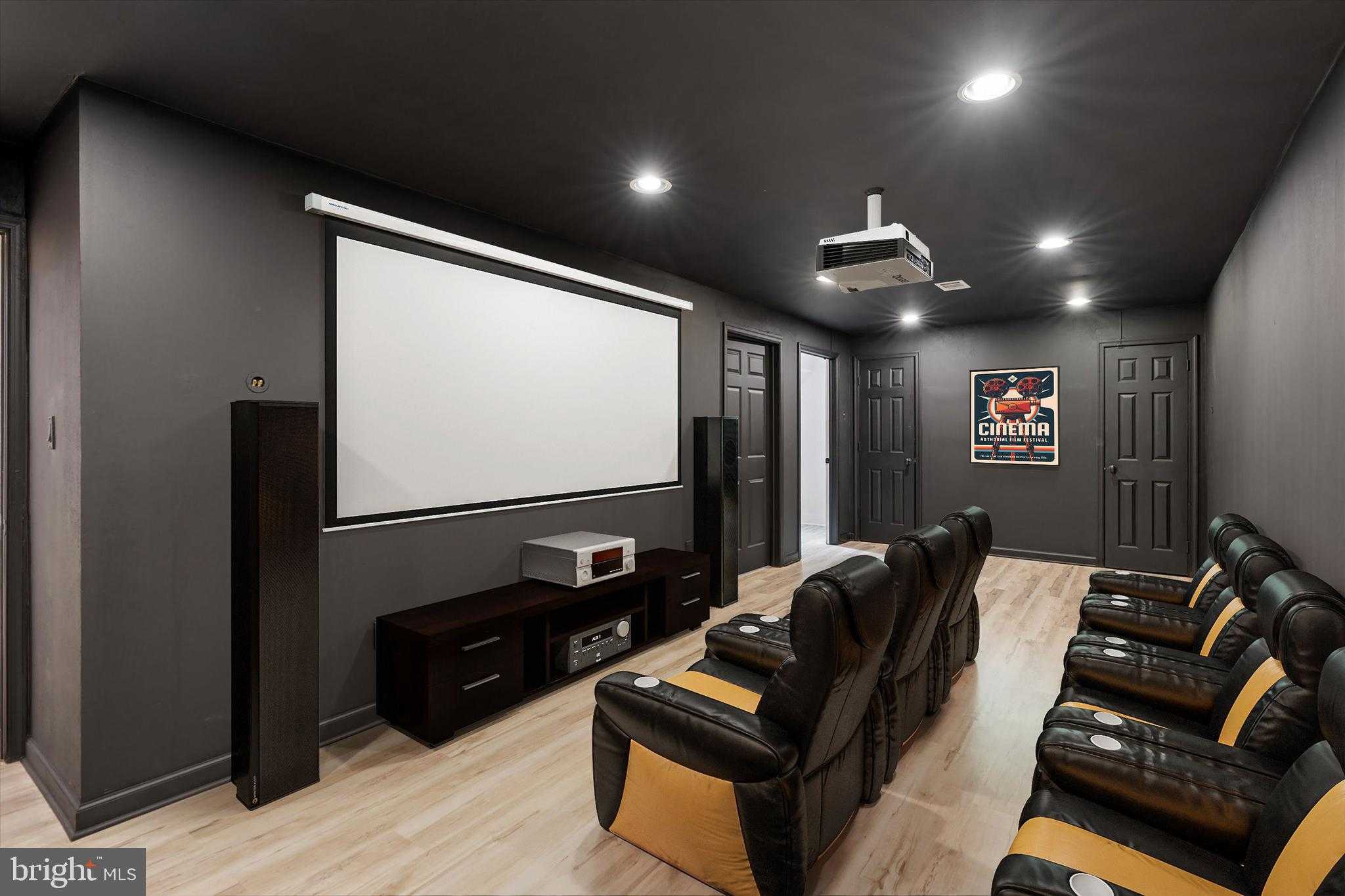 2824 Hill Rd photo 24