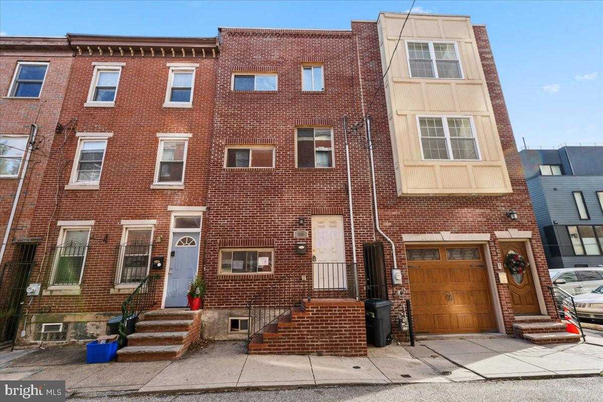 709 S Mole St photo 2