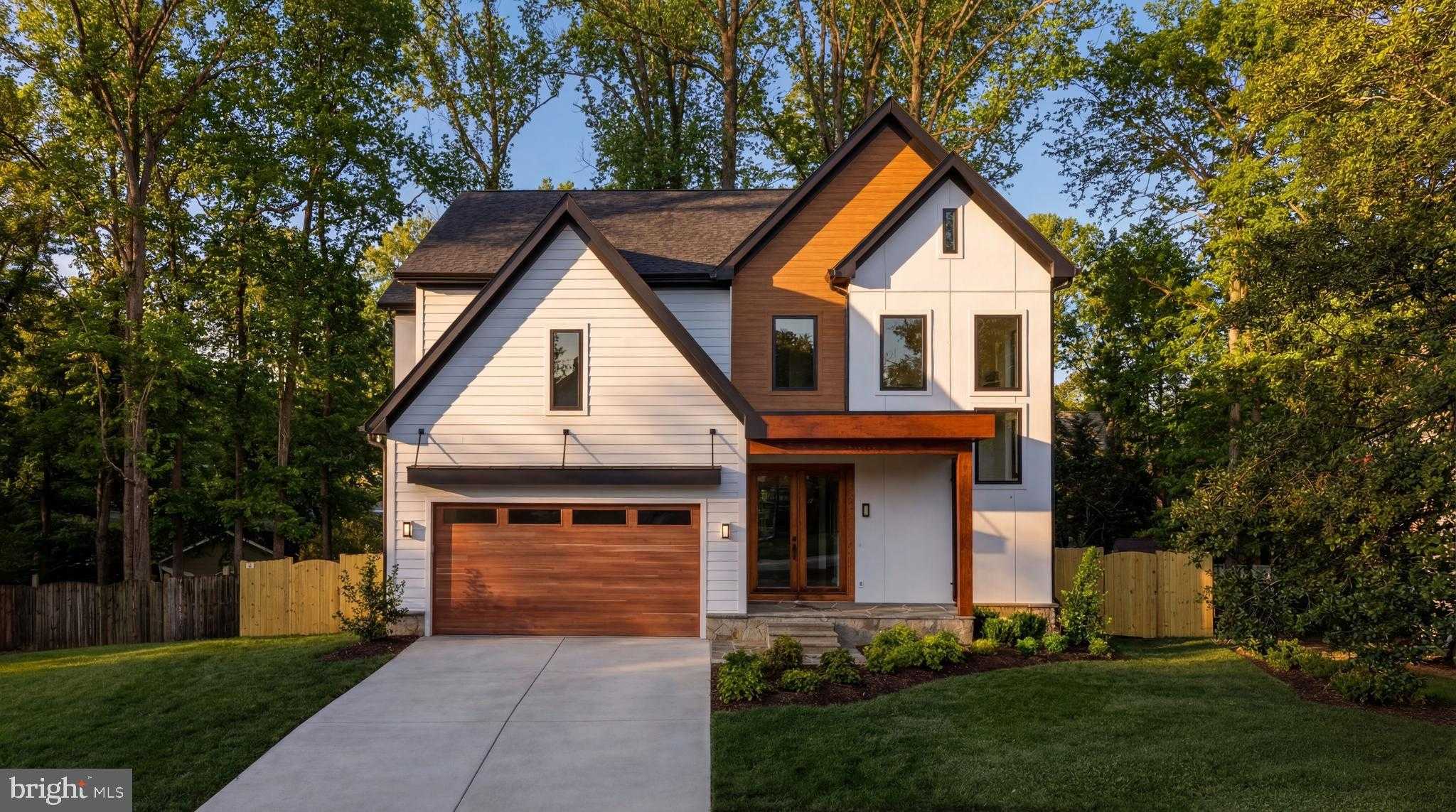 913 Symphony Cir SW, Vienna