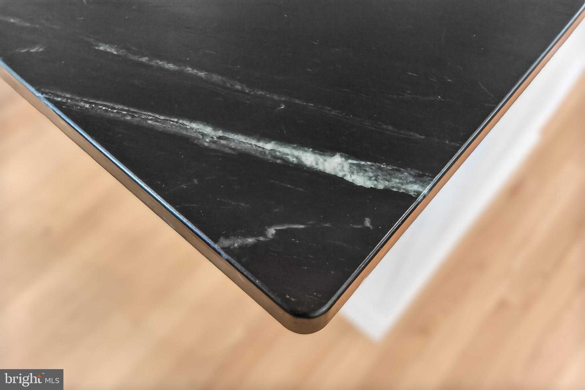 7003 Polins CT photo 23