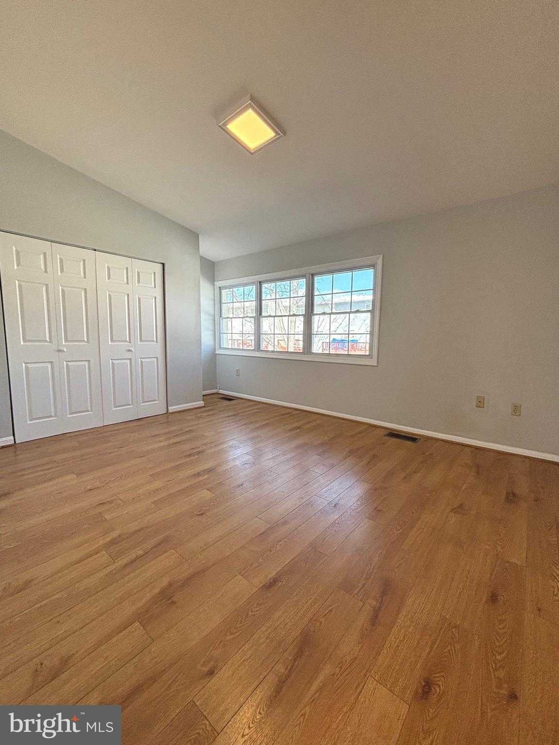 7800 Winona CT photo 6