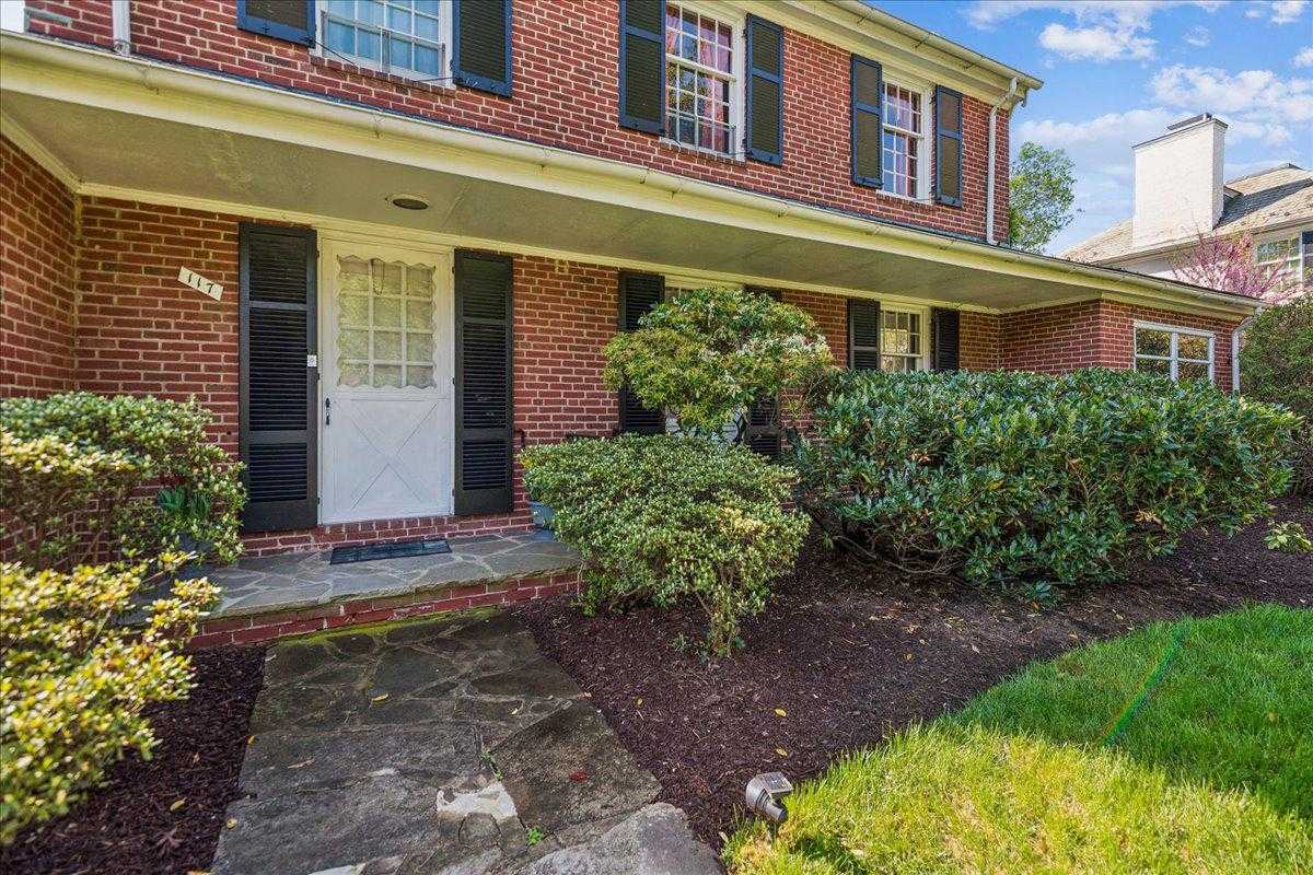 117 E Northern Pkwy photo 3