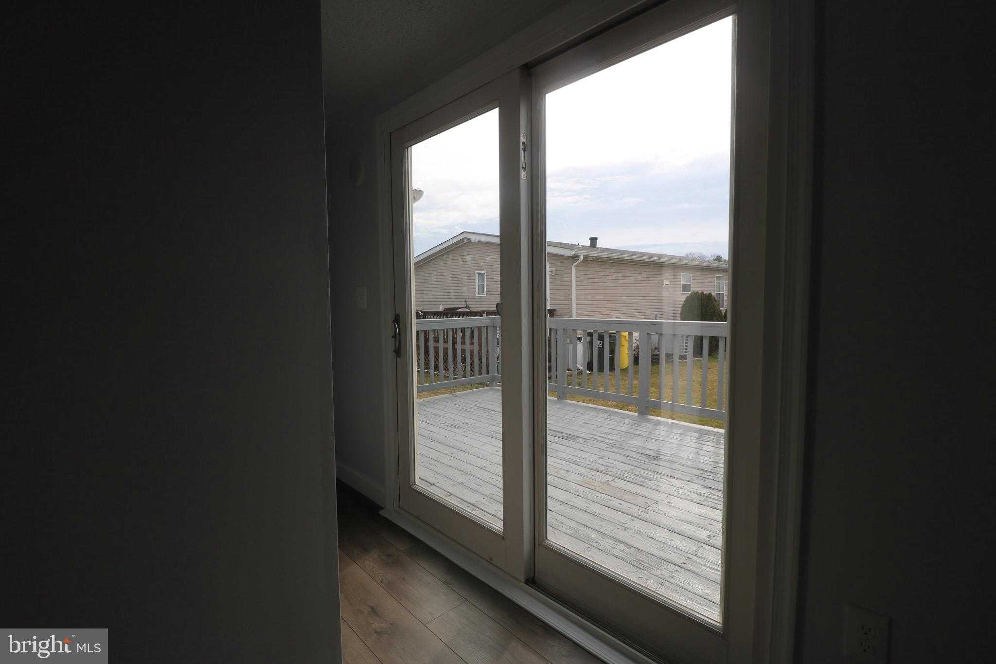 111 Sunflower Ln photo 5