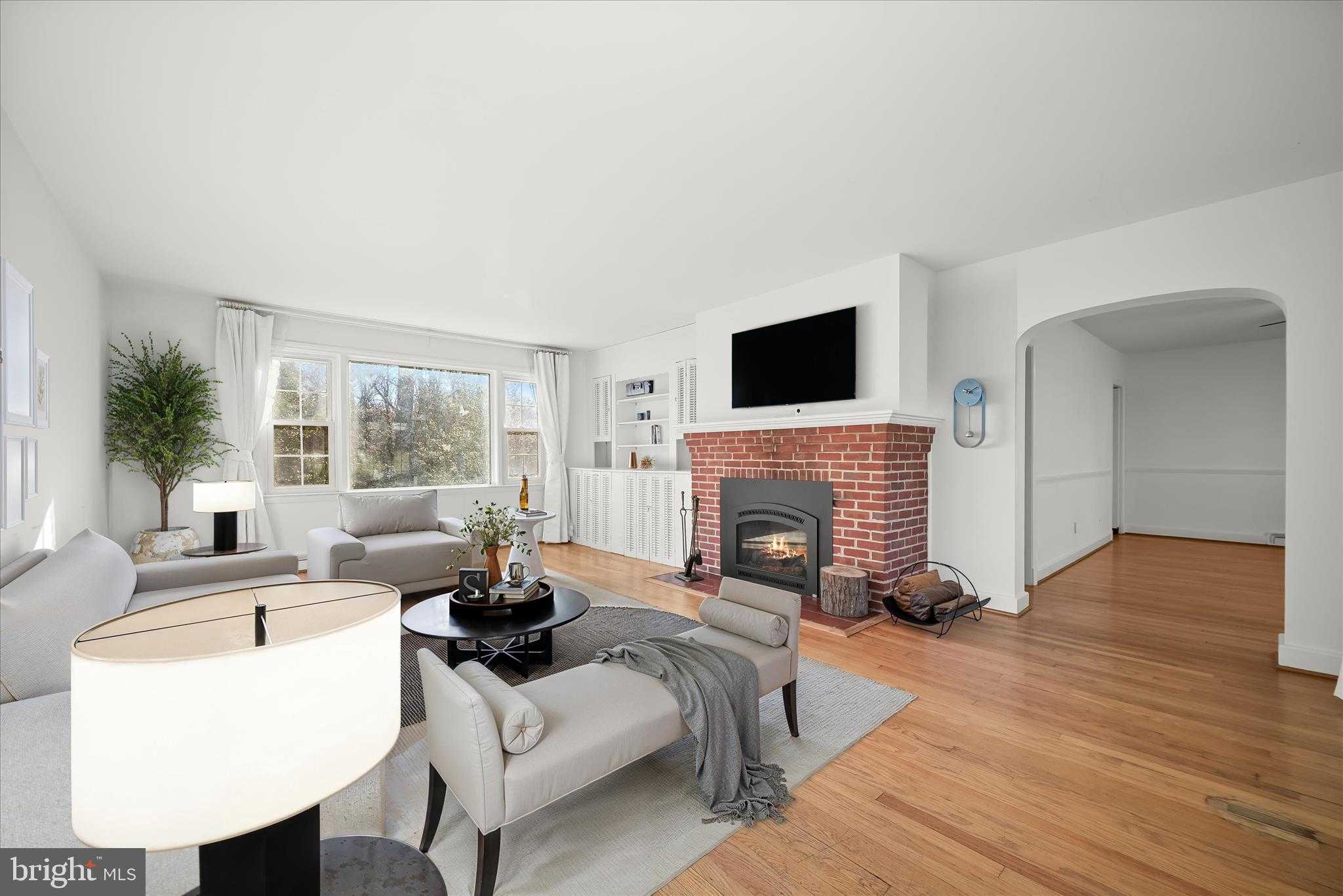 3637 Sussex Rd photo 3