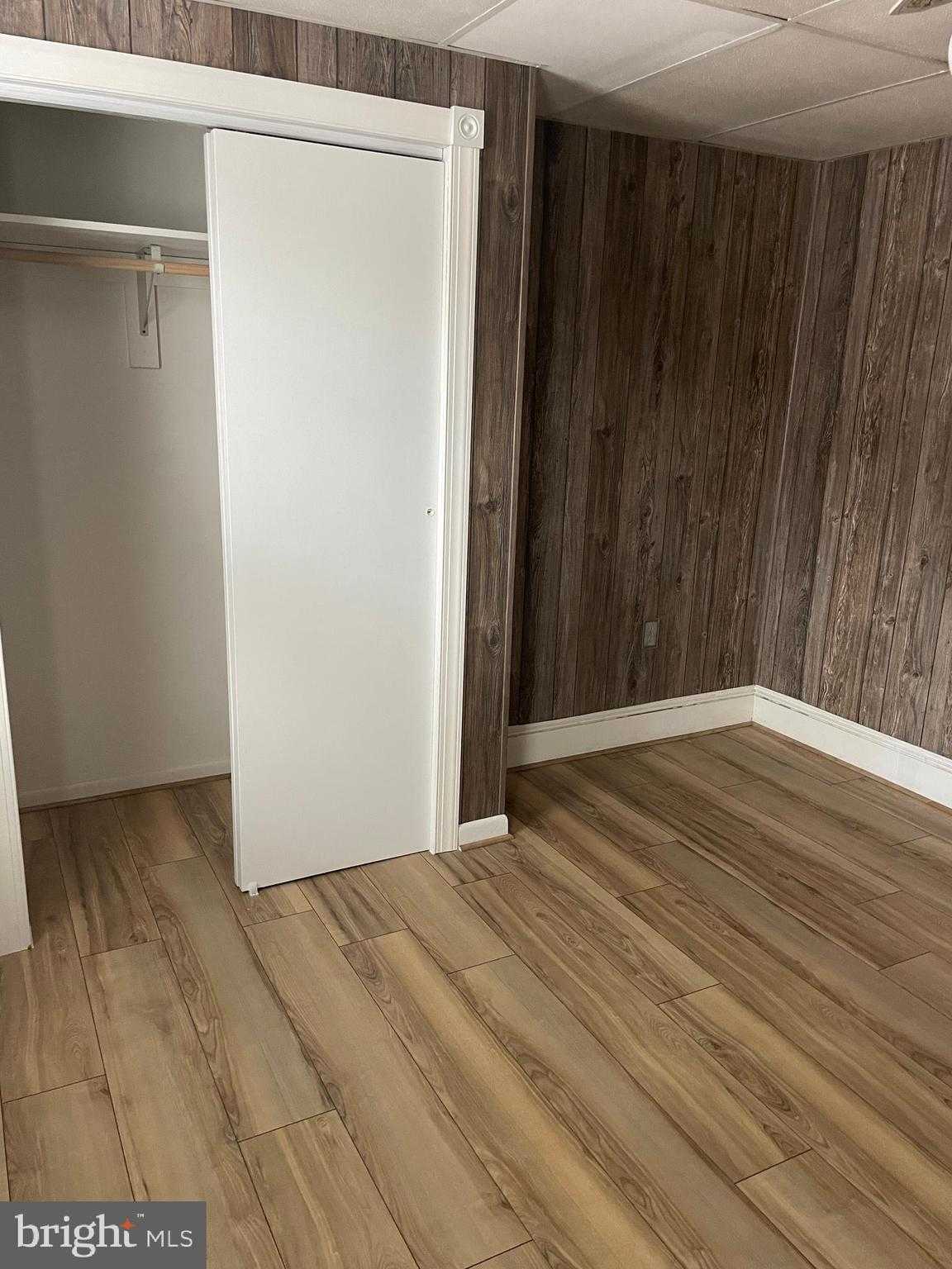 221 Grand Ave photo 11