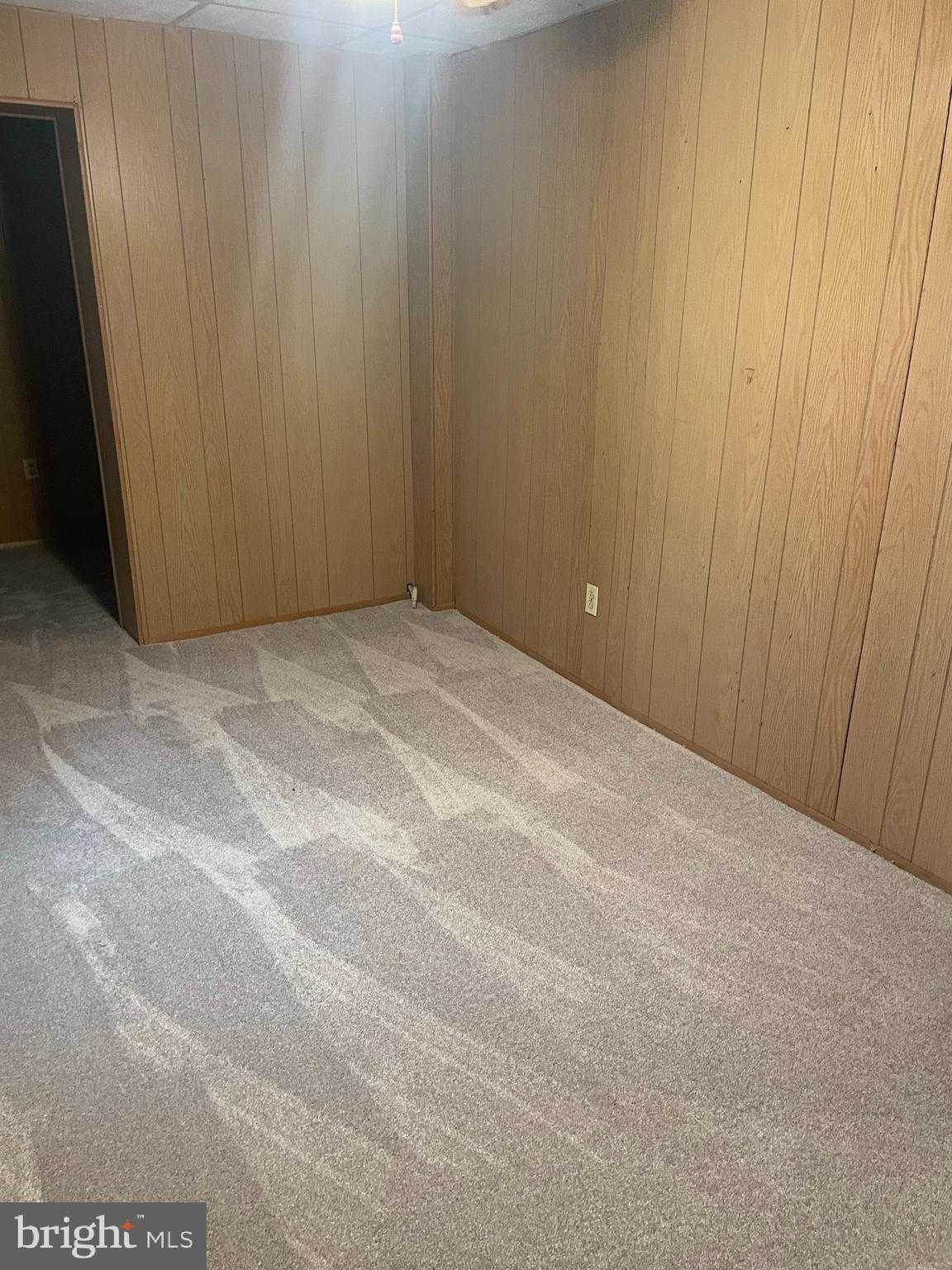 223 Grand Ave photo 23