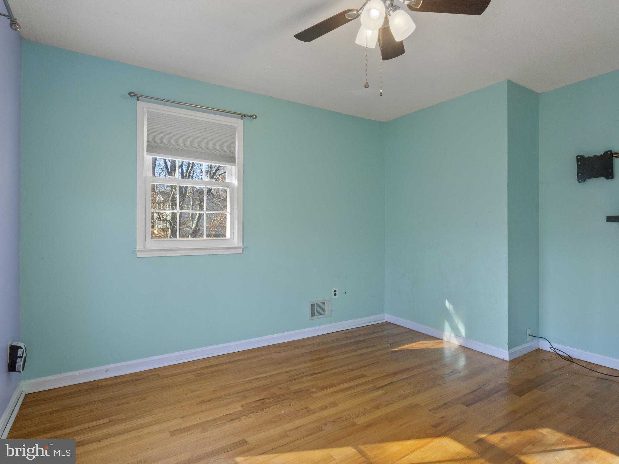 9230 Mimosa Dr photo 32