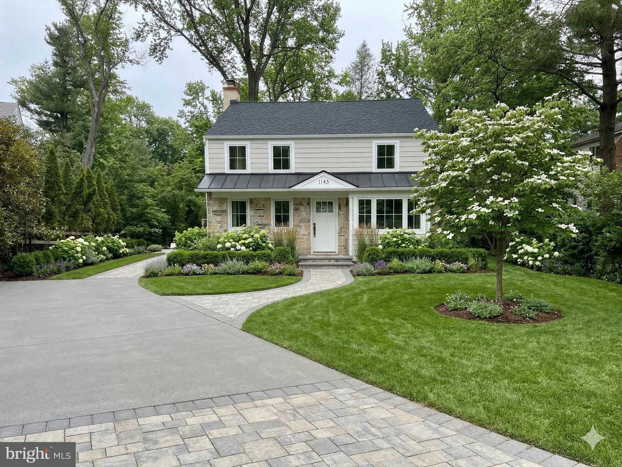 1143 Maplecrest Cir, Gladwyne