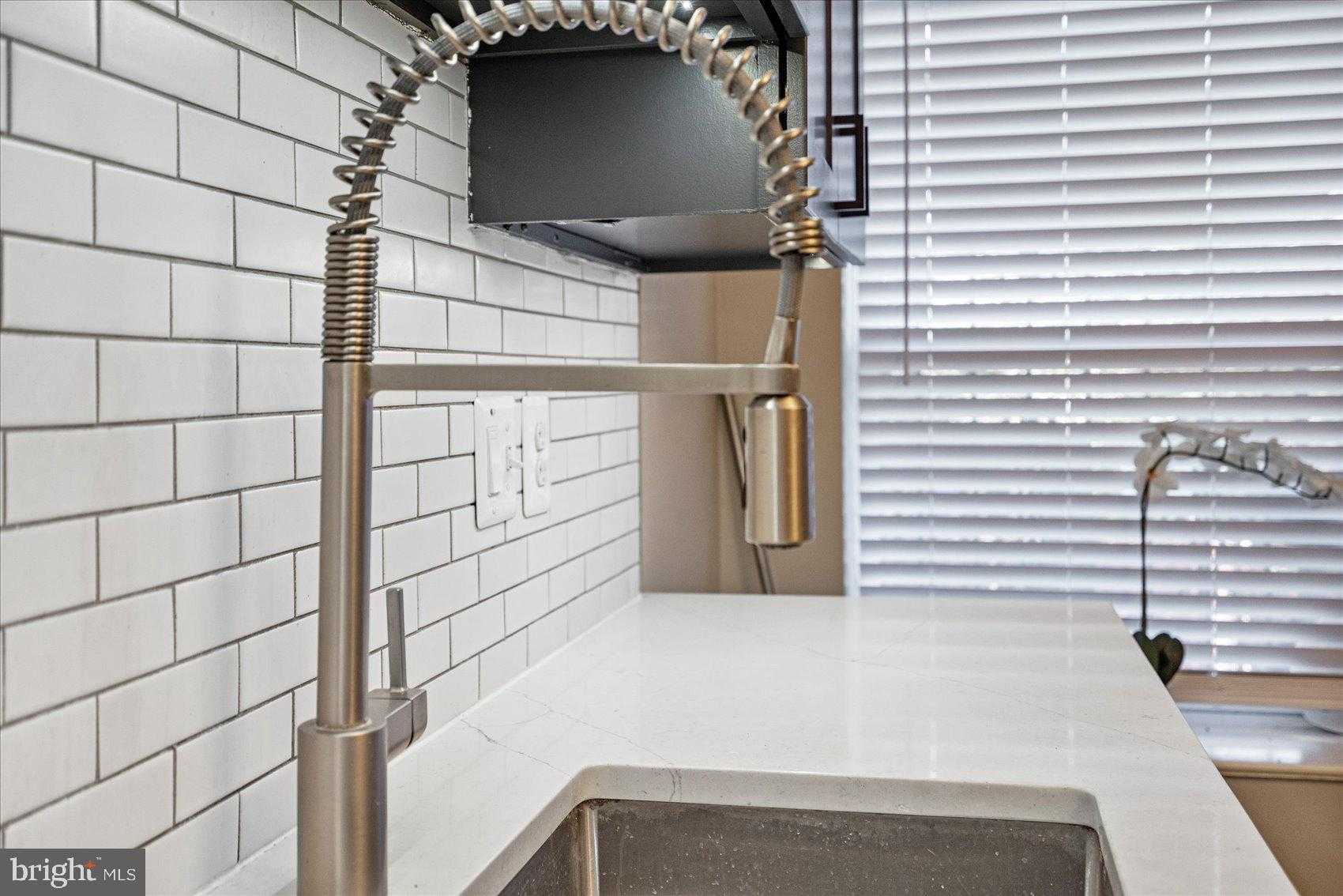 2428 Mcculloh St photo 10