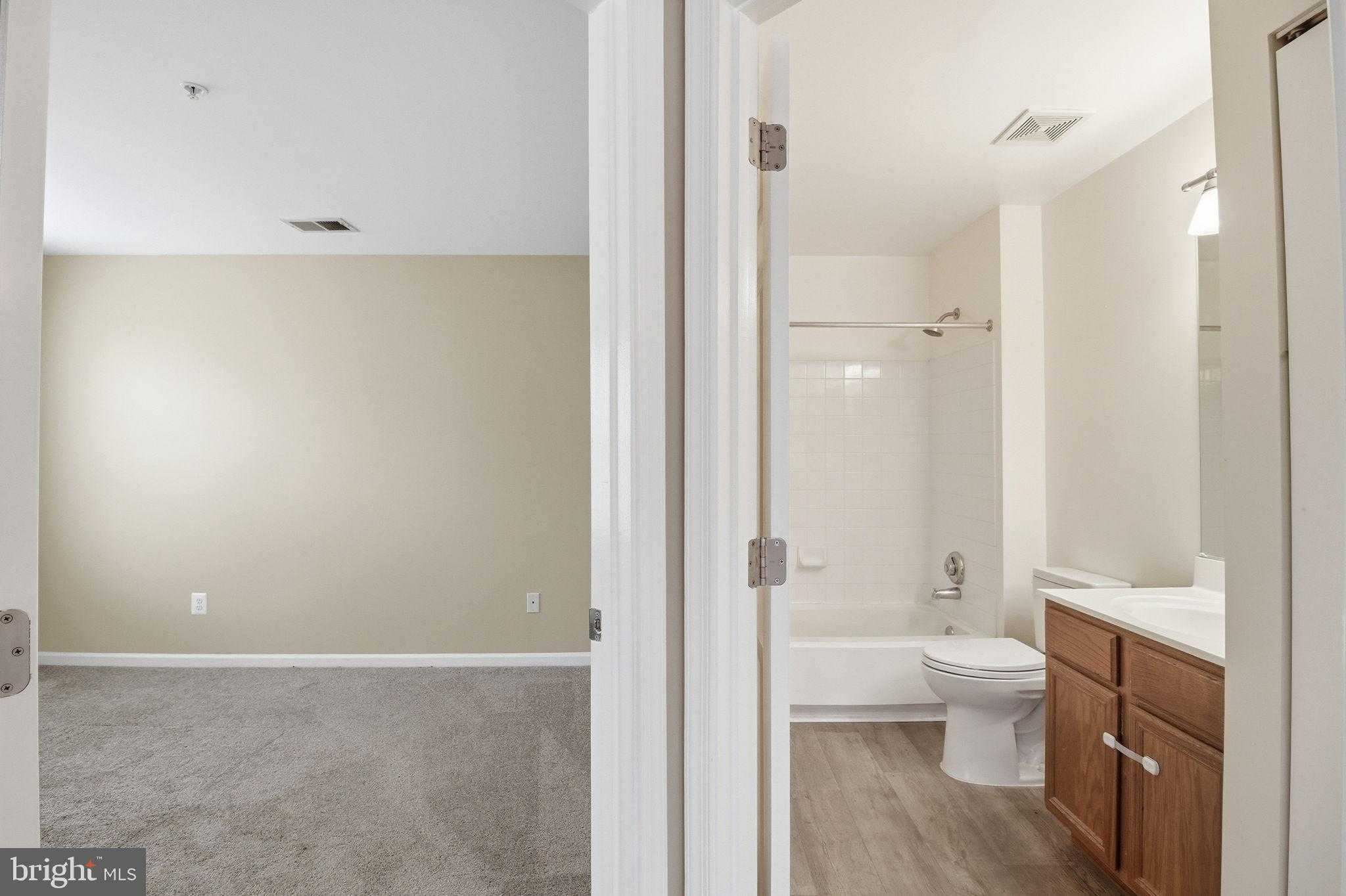 8091 Lacy Dr photo 16