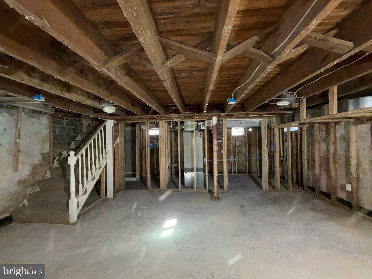 3830 Brooklyn Ave photo 36