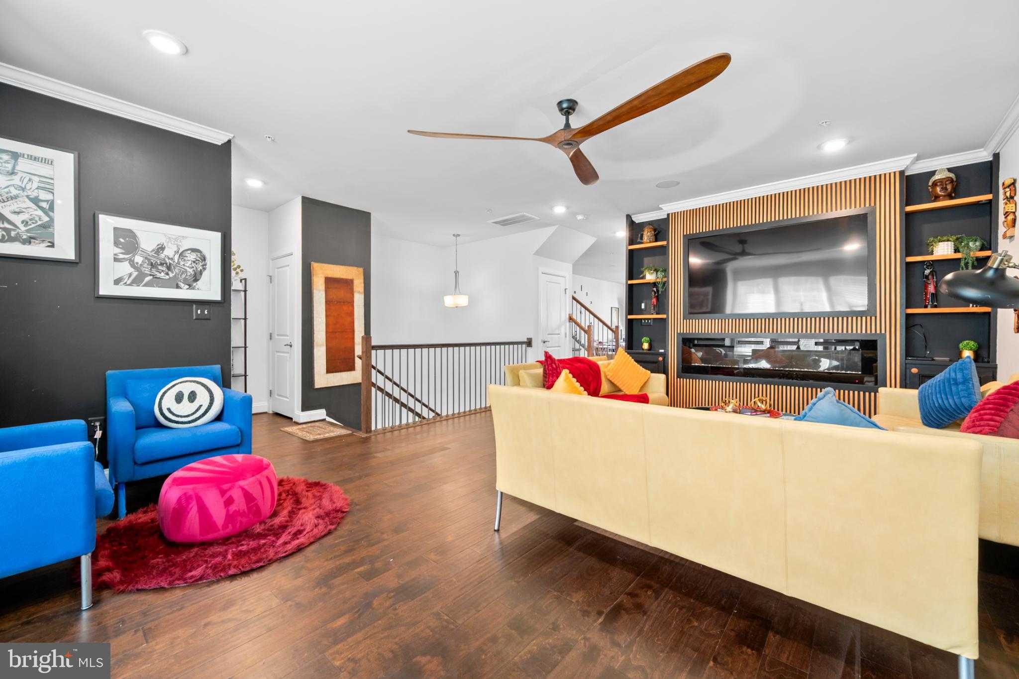 3207 Tribune CT photo 7