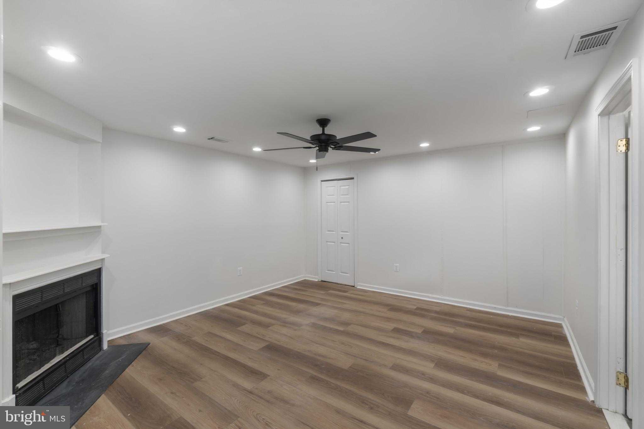 3617 Longridge CT photo 20