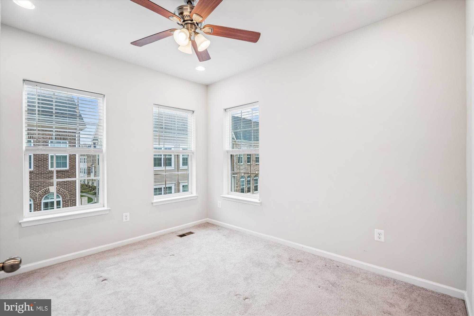 12532 Adobe Aly photo 17