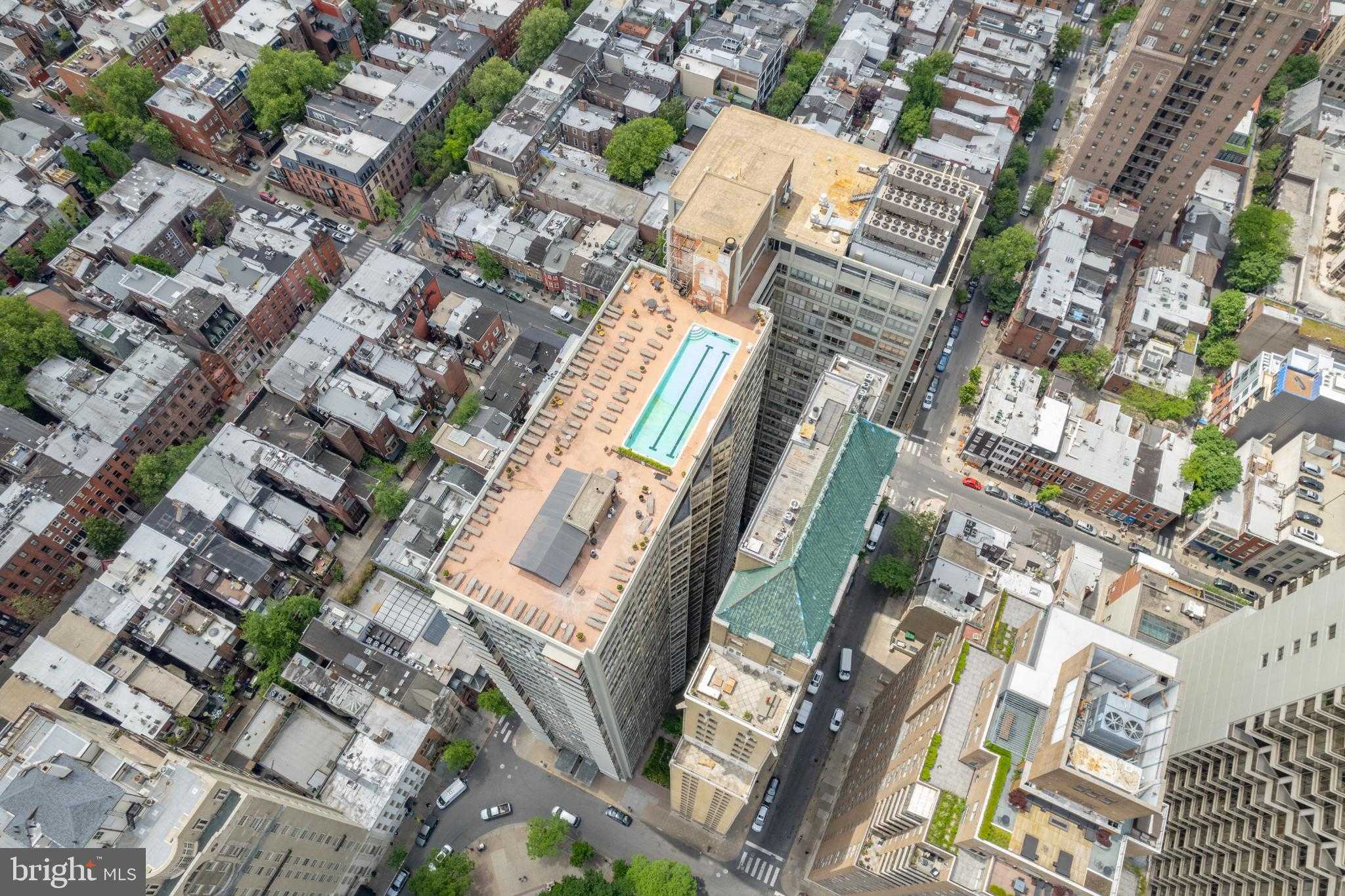 224 W Rittenhouse Sq photo 7