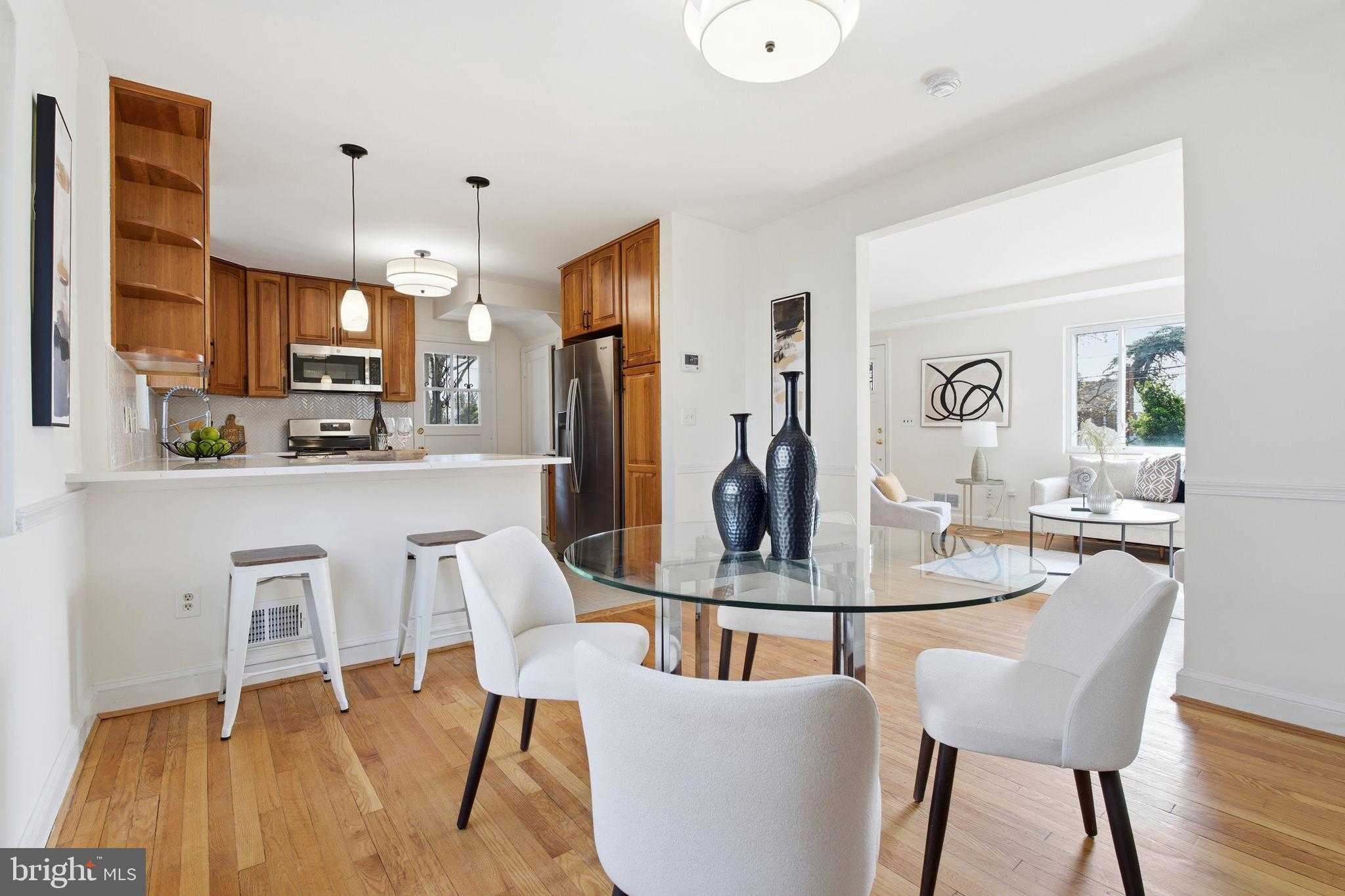 11527 Grandview Ave photo 11