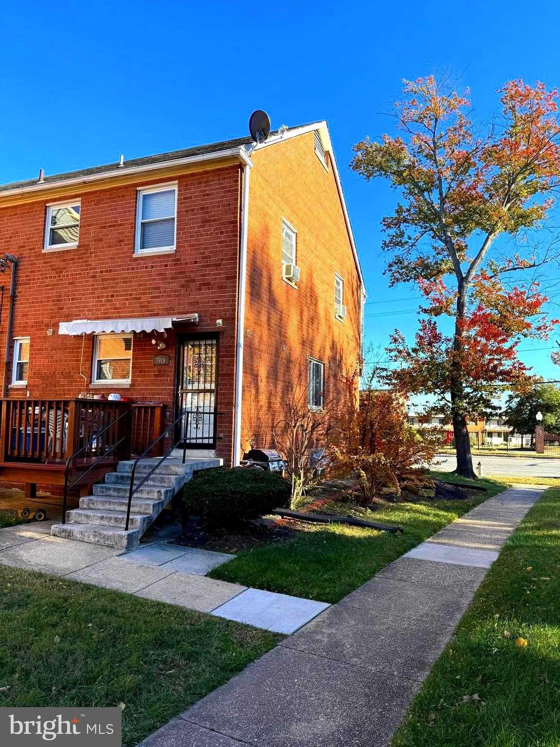 7916 Riggs Rd photo 4