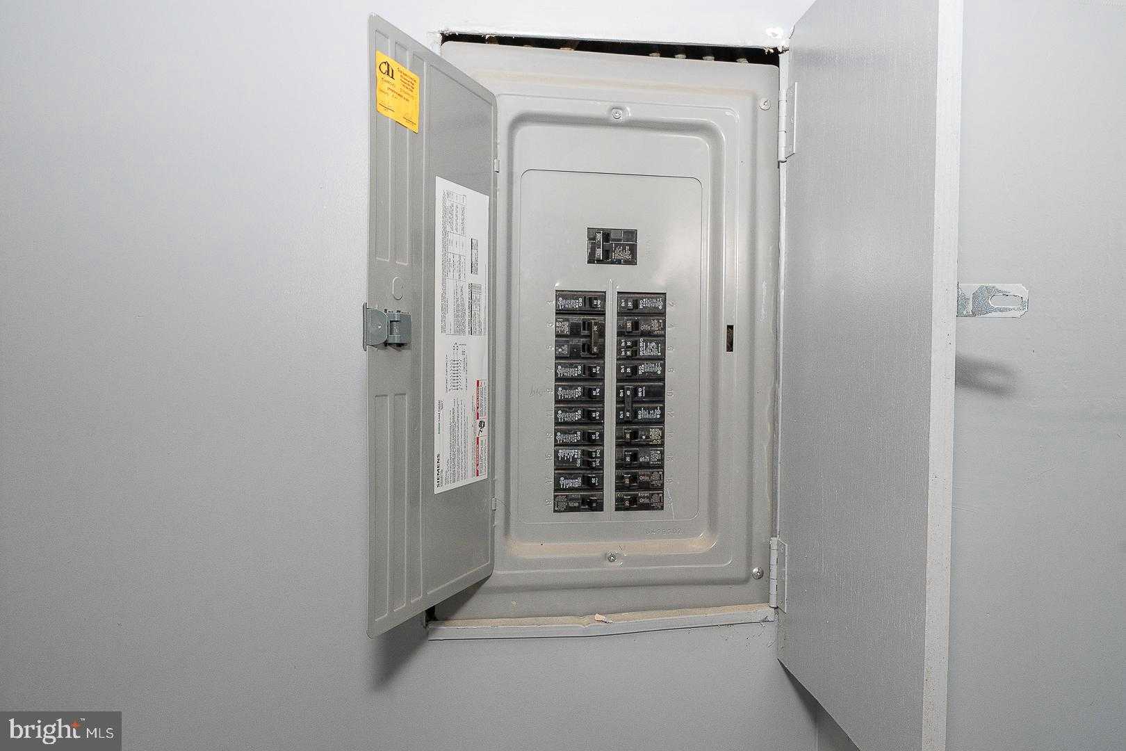 232 Copley Rd photo 37