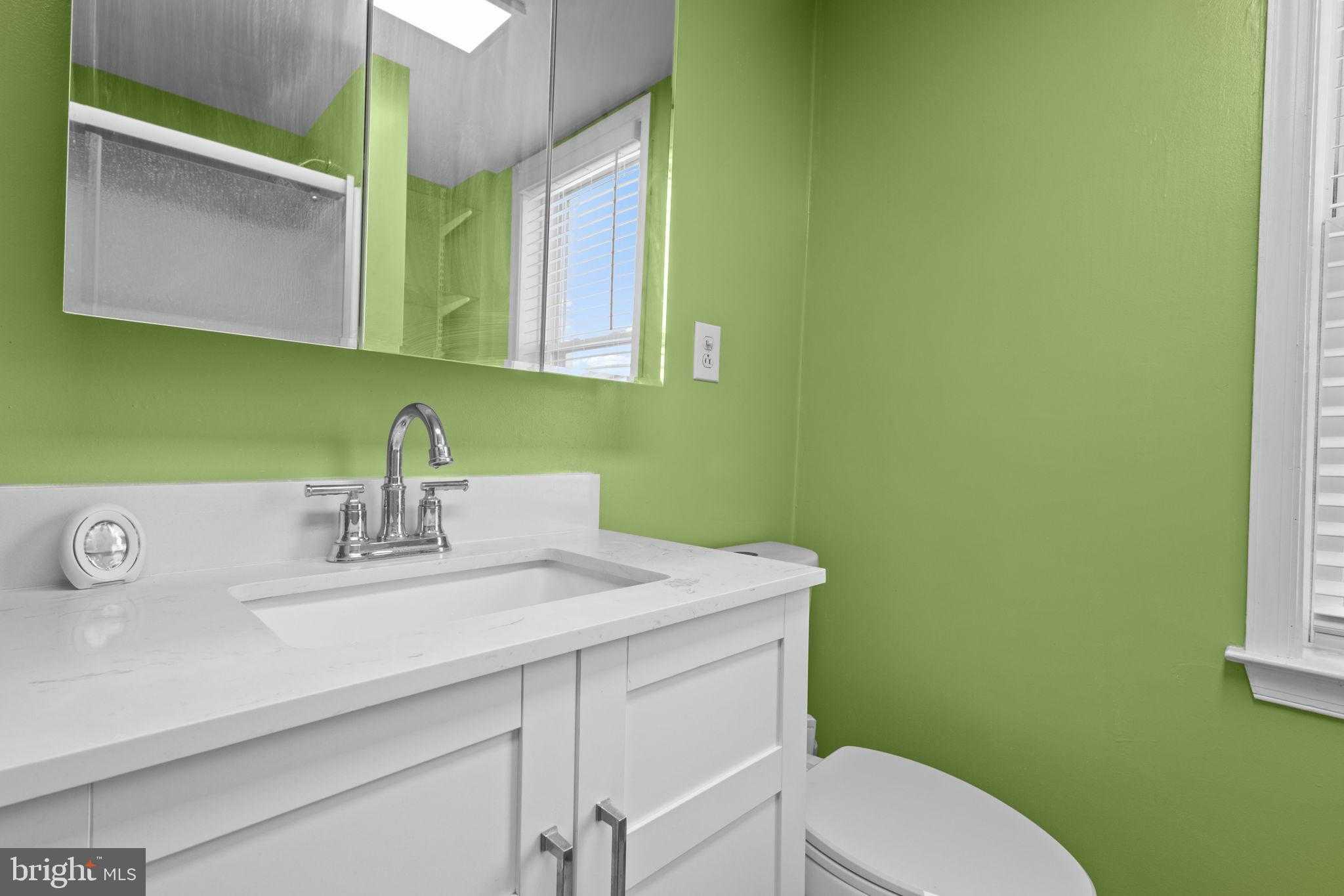 5706 Magie St photo 32