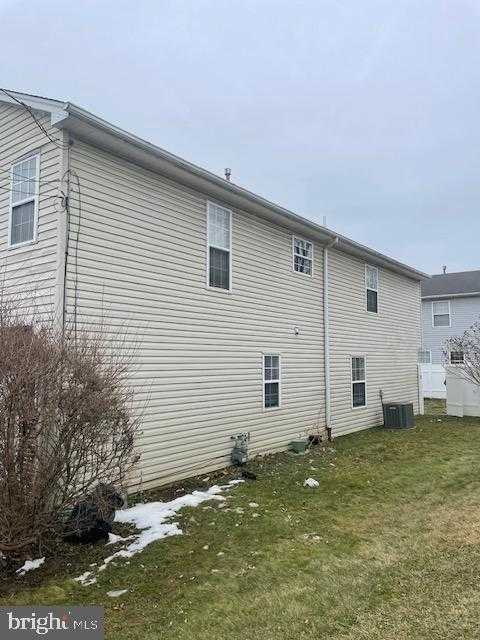 9200 Old Newtown Rd photo 29