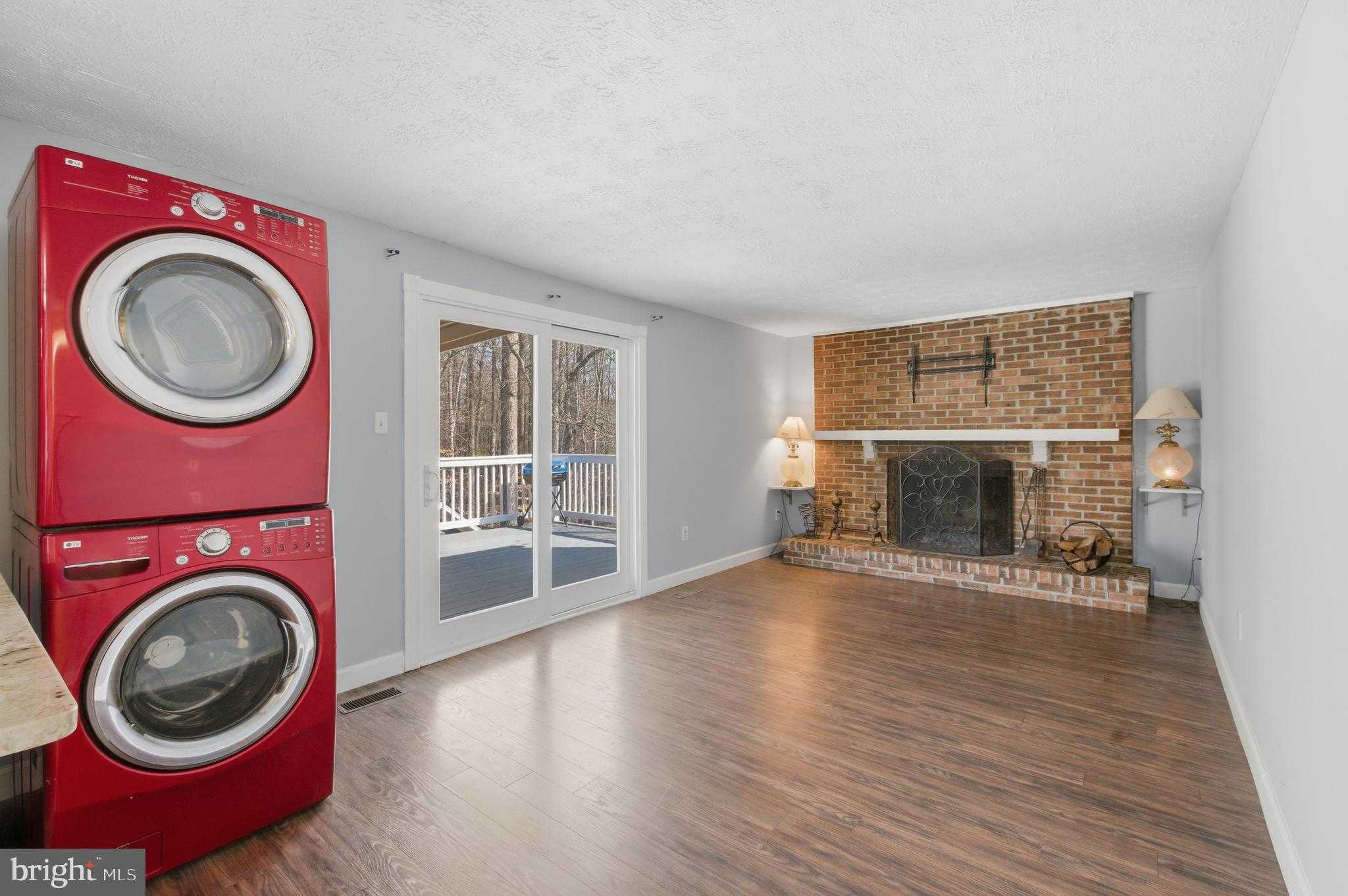 6410 Killarney St photo 29