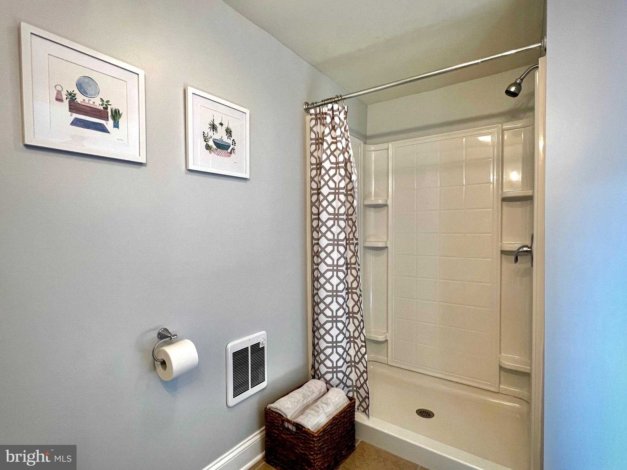 37 N Gay St photo 43