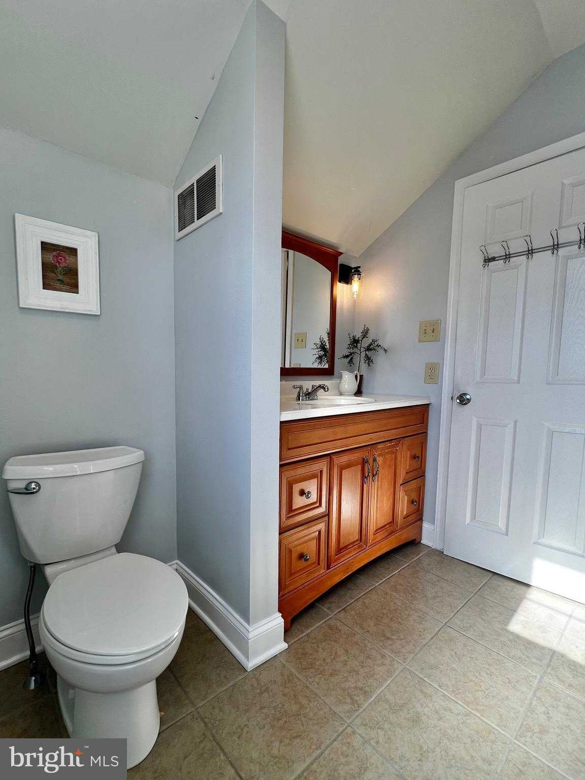 37 N Gay St photo 45