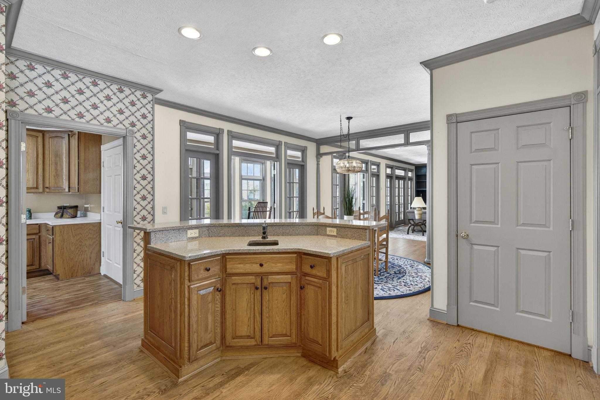 256 Cliffside Dr photo 22