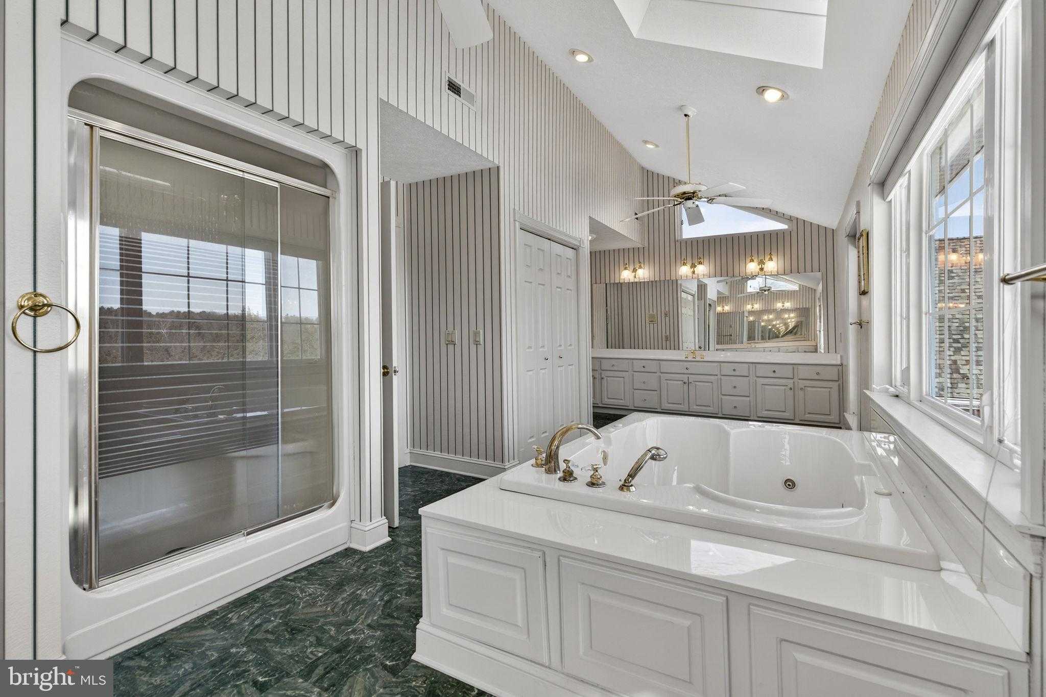 256 Cliffside Dr photo 49