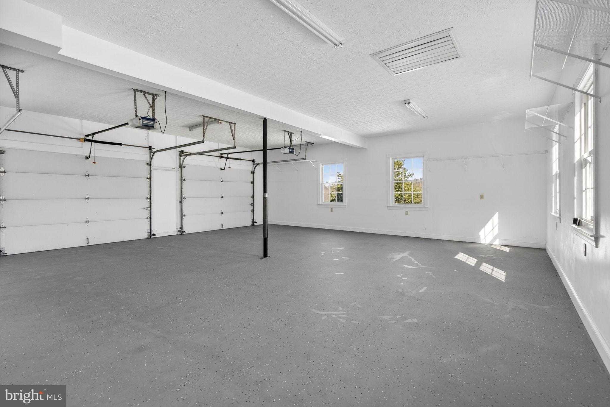 256 Cliffside Dr photo 70