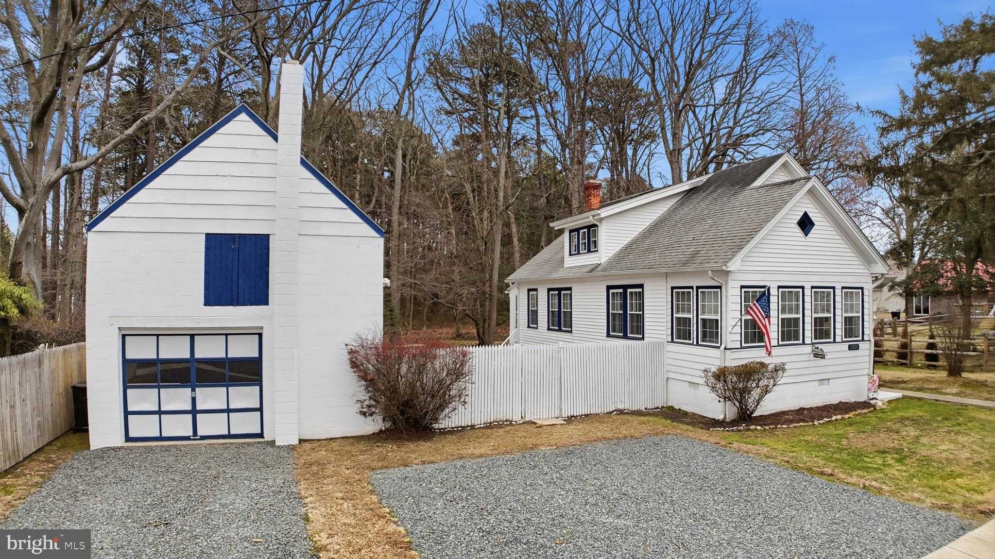 5827 S Hawthorne Ave photo 6