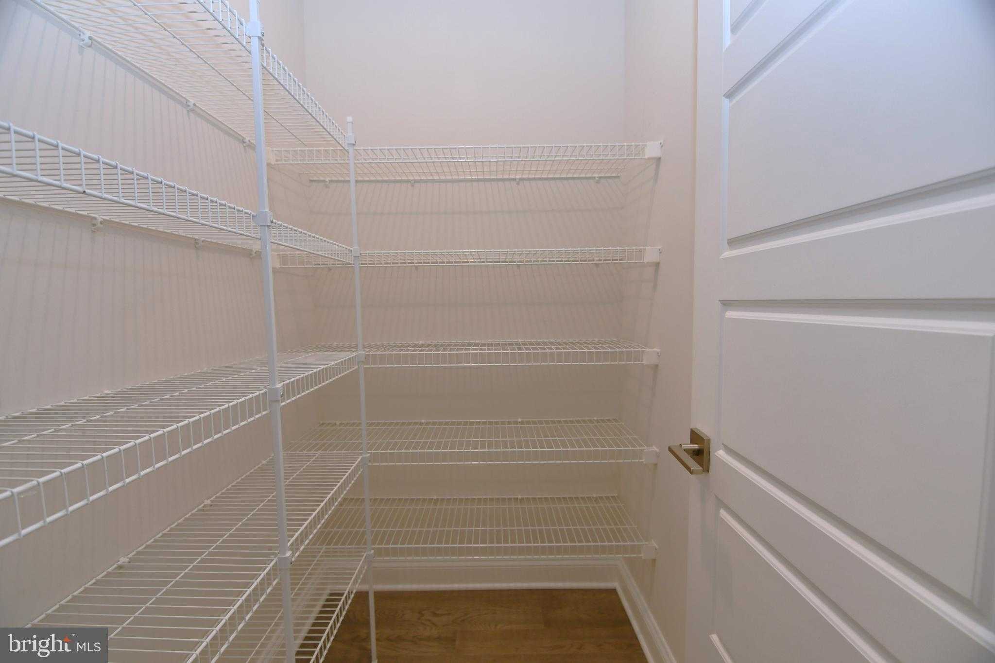 2 Warren Dr photo 17