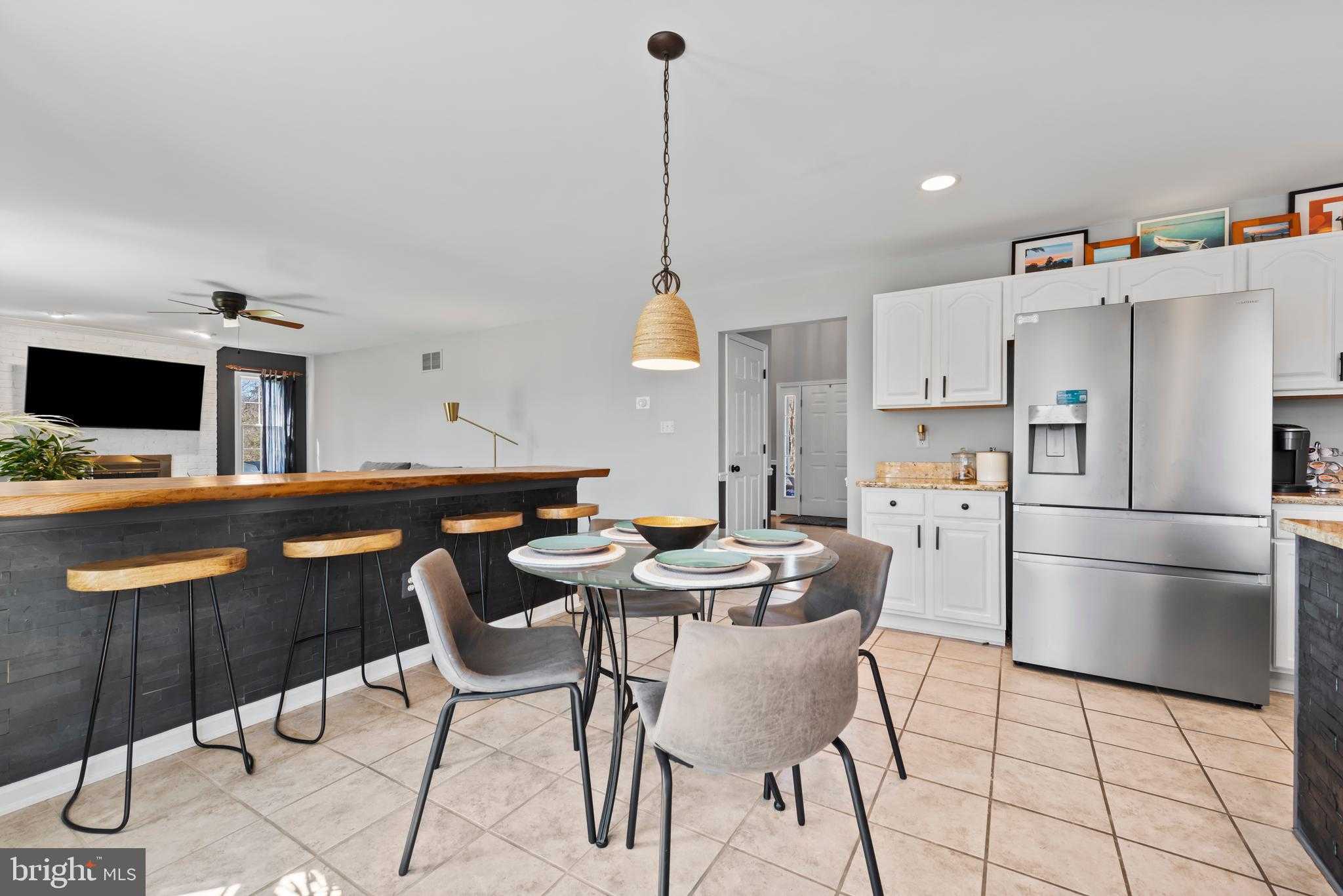 501 Tylney Hall CT photo 9